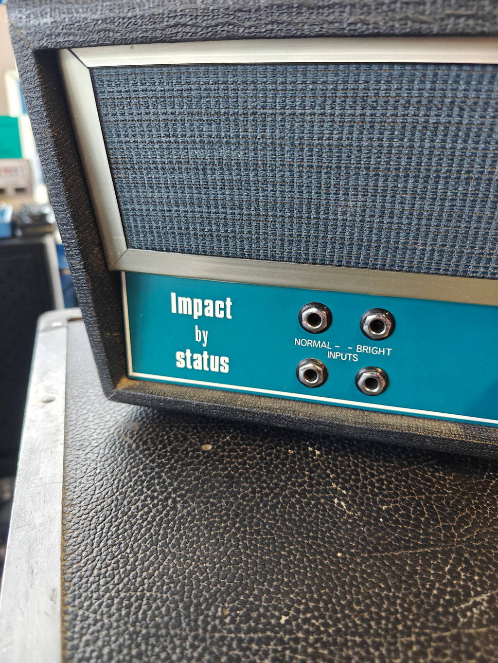 Impact by Status 1015 60 watt 1960s