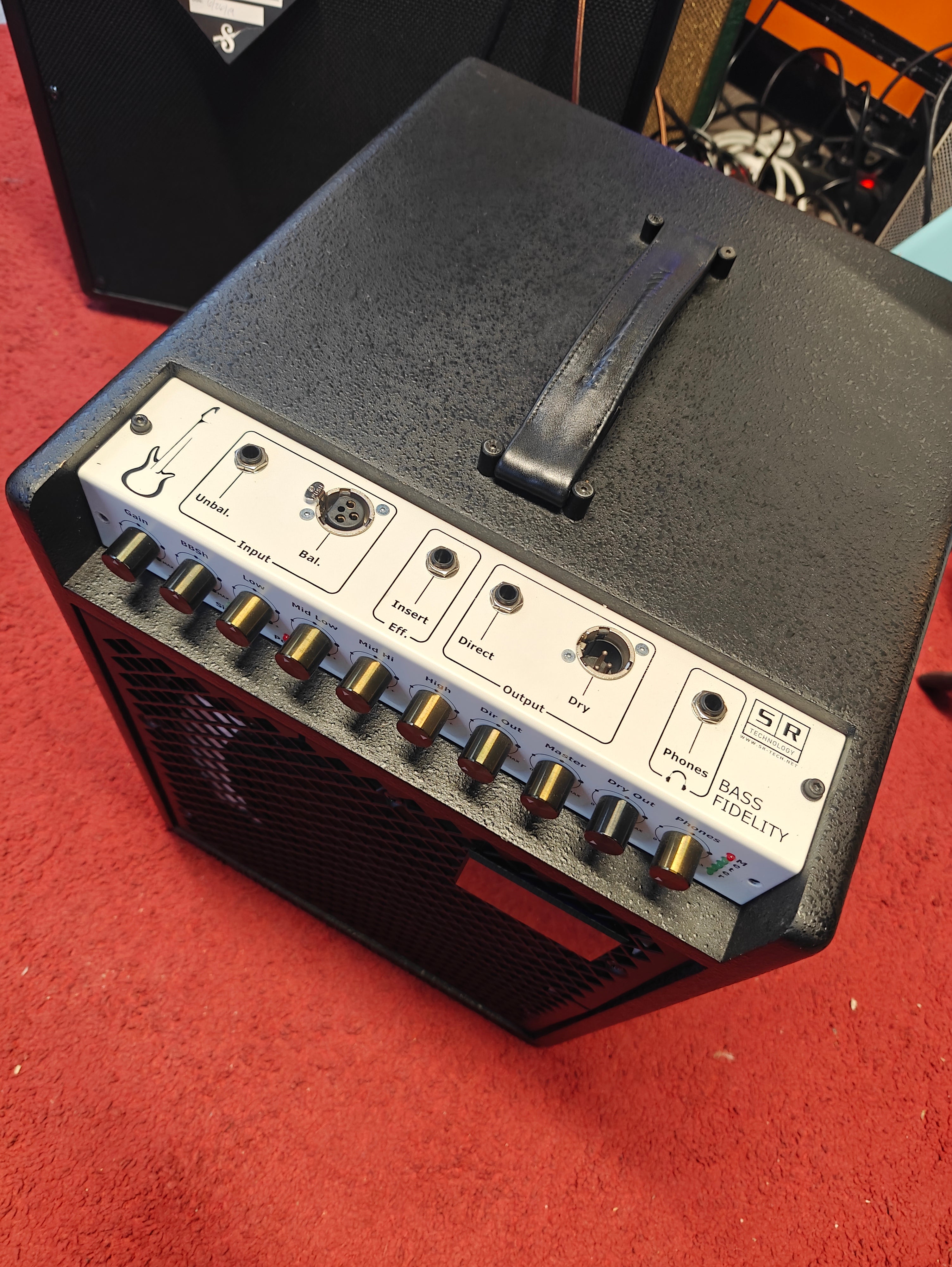 SR Technology Bass Fidelity 10