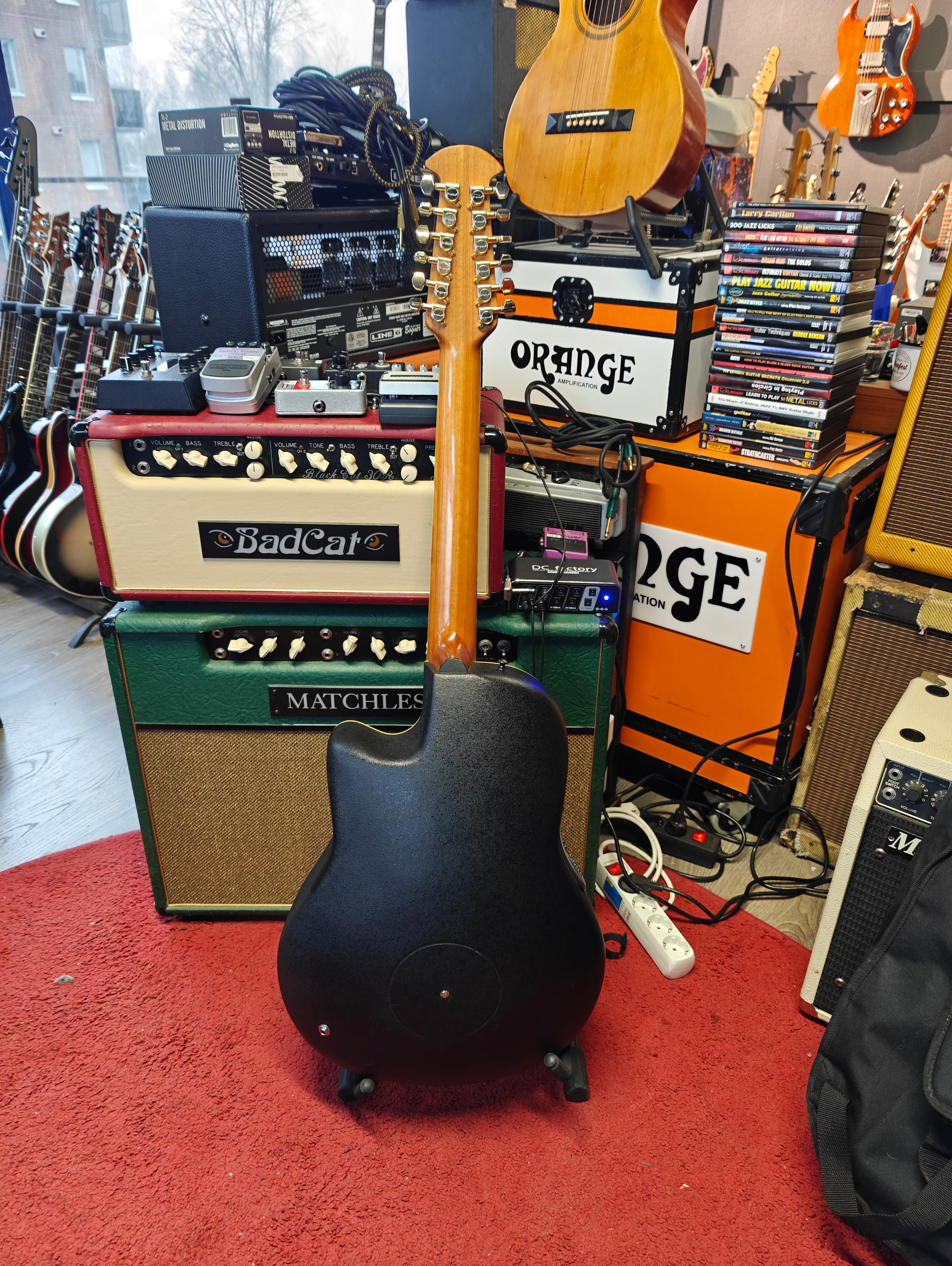 Ovation CS-245 Celebrity