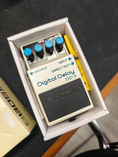 Boss DD-3 Made in Taiwan – Tonefest Guitar Gallery