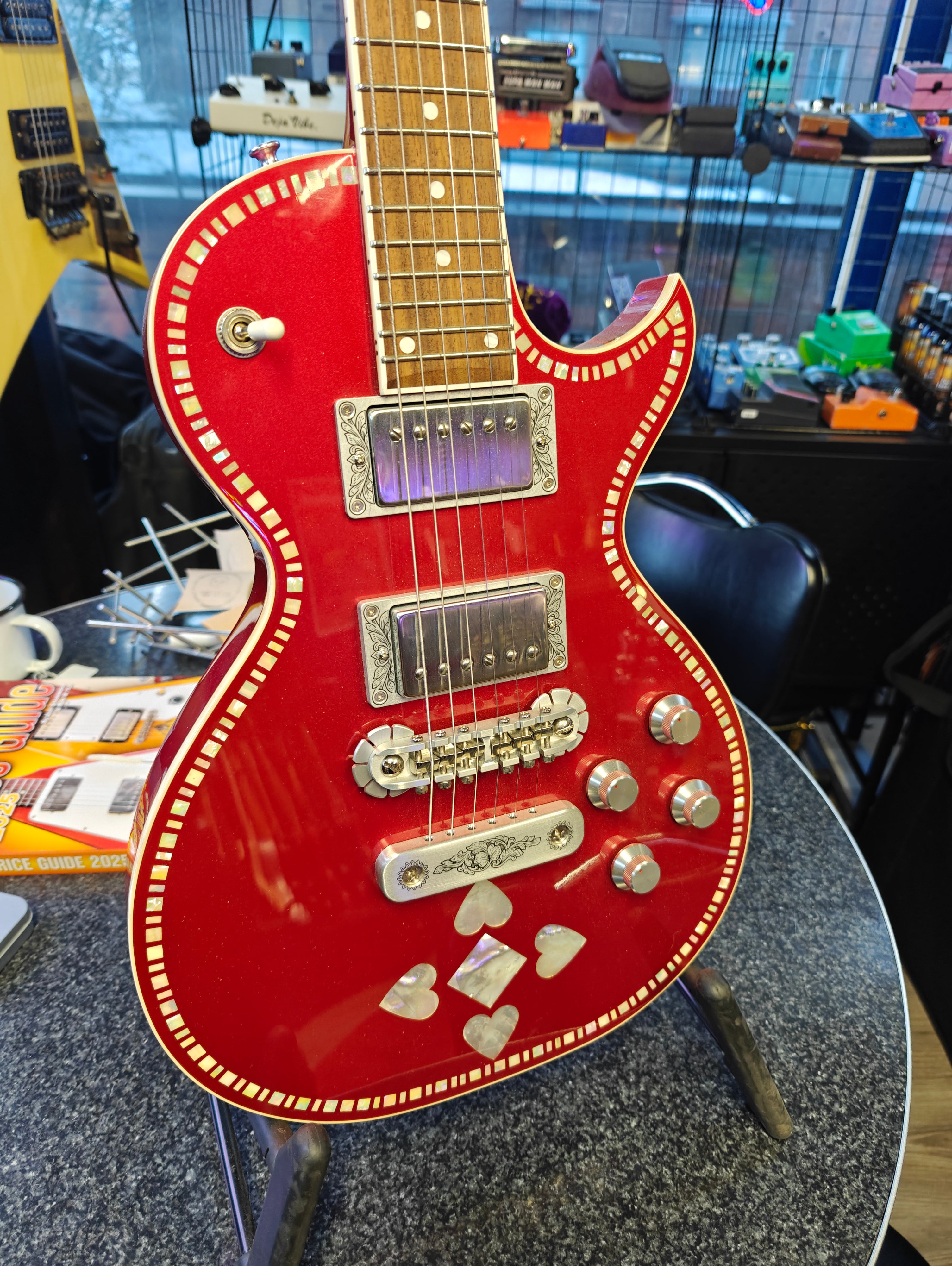 Zemaitis A24SU Ruby Heart Japan