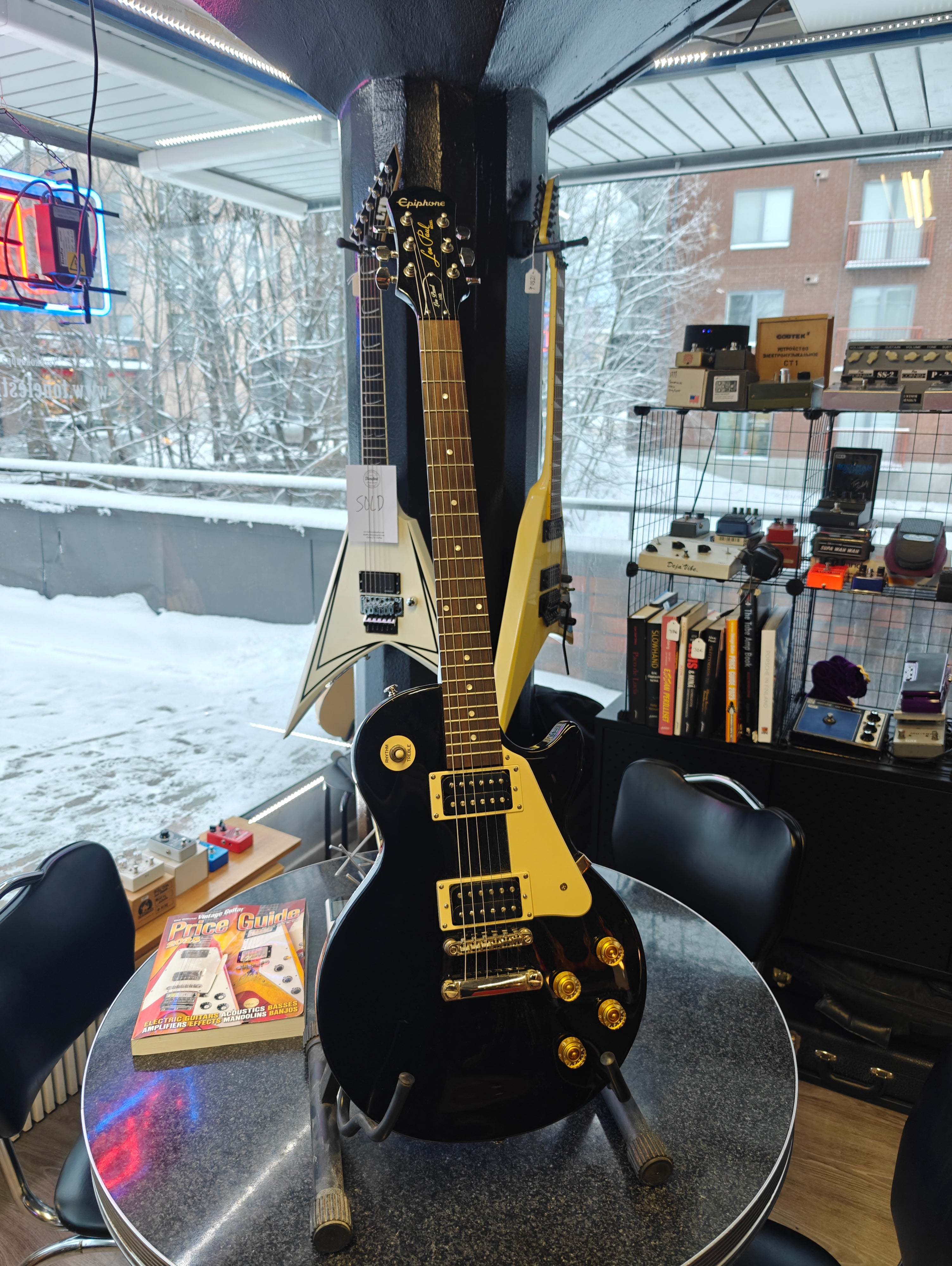 Epiphone Les Paul 100 – Tonefest Guitar Gallery