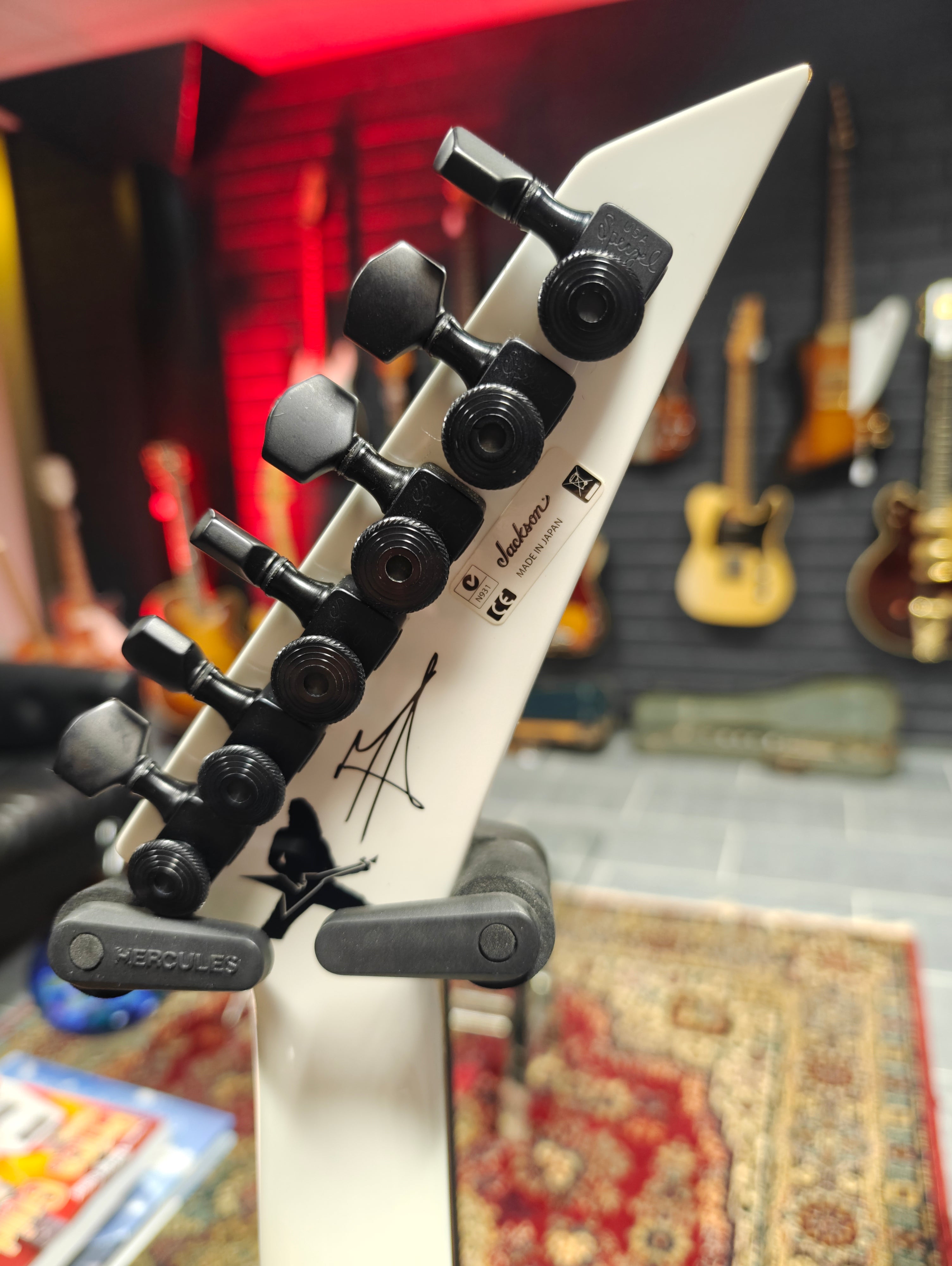 Jackson Pro Series Matt Tuck Signature Rhoads – Tonefest Guitar