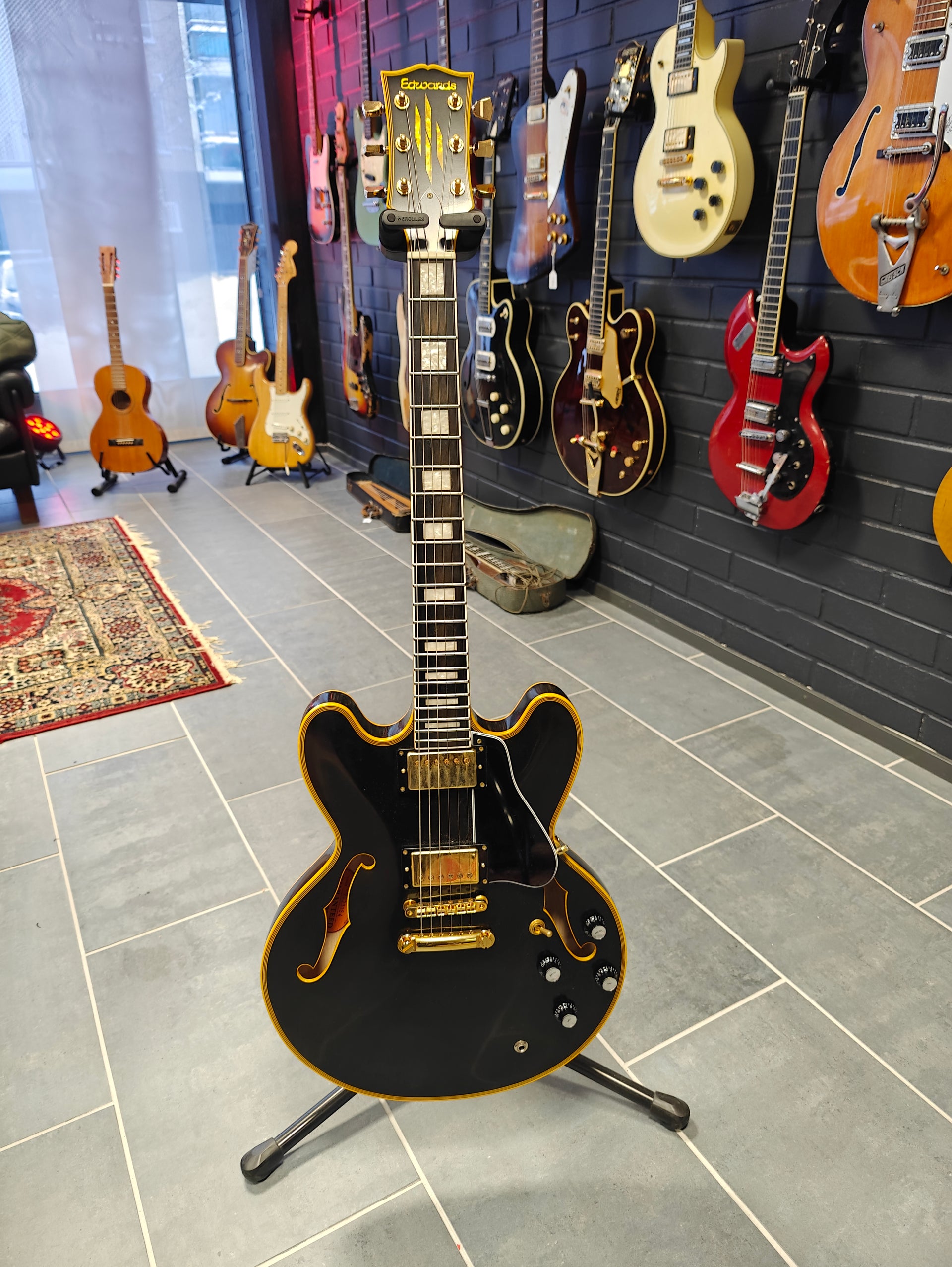 RESERVED ESP Edwards SA-CTM ブラック – Tonefest Guitar Gallery