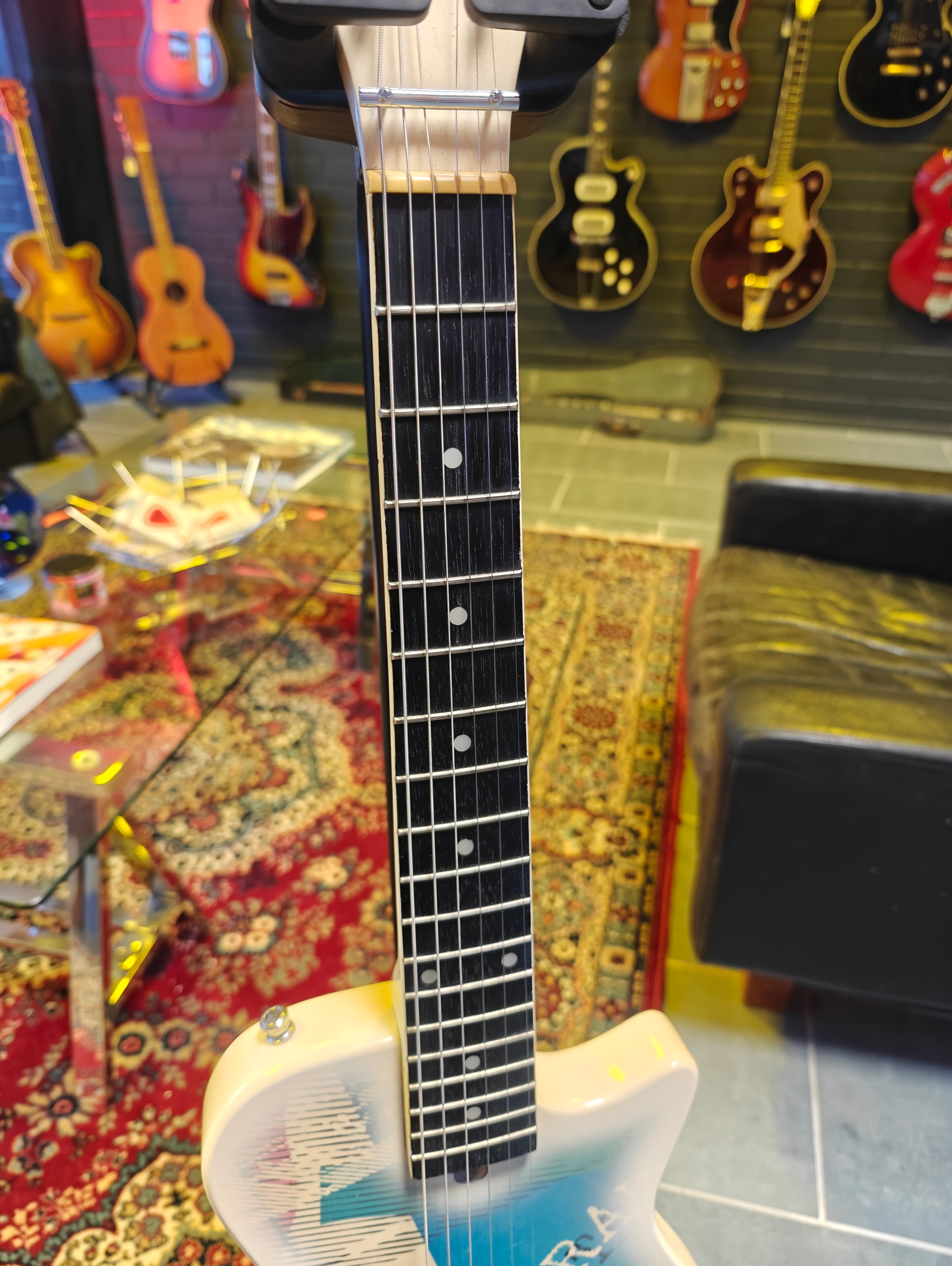 Gretsch TW-100T Traveling Wilburys – Tonefest Guitar Gallery