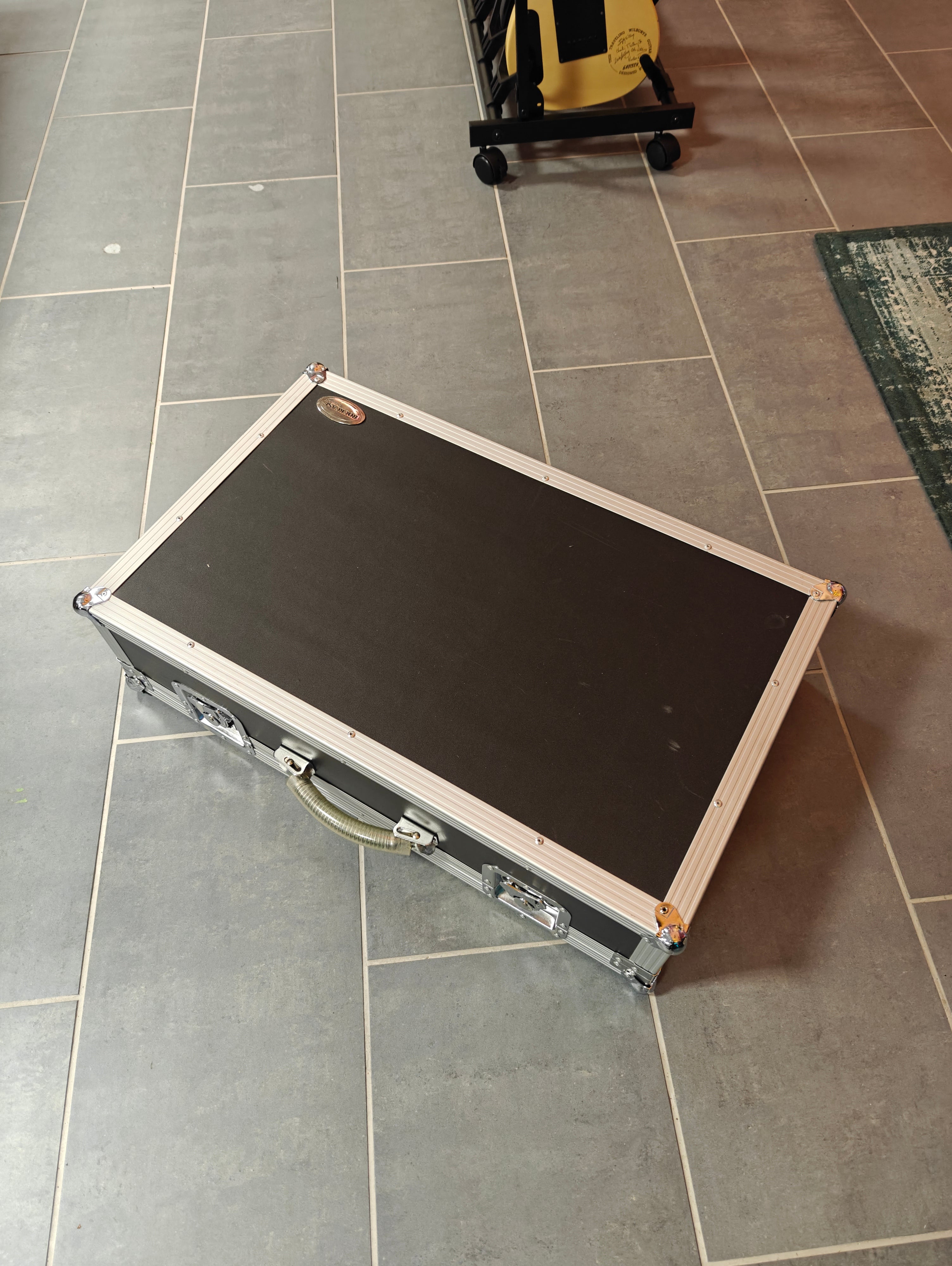 rockcase pedal Rockcase Warwick RC23120 B pedalboard w/ case and power source