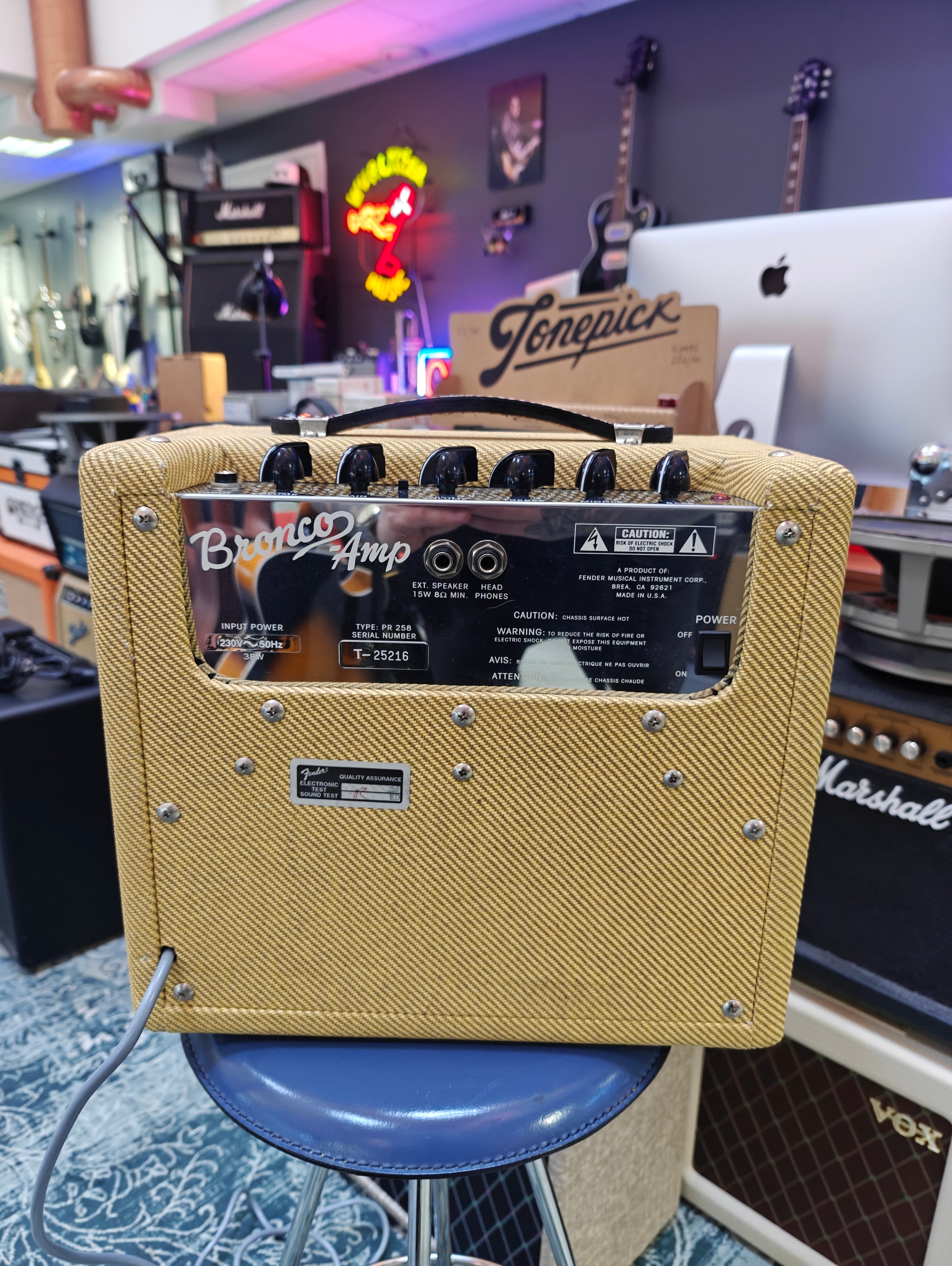 Fender Bronco Amp Made in USA