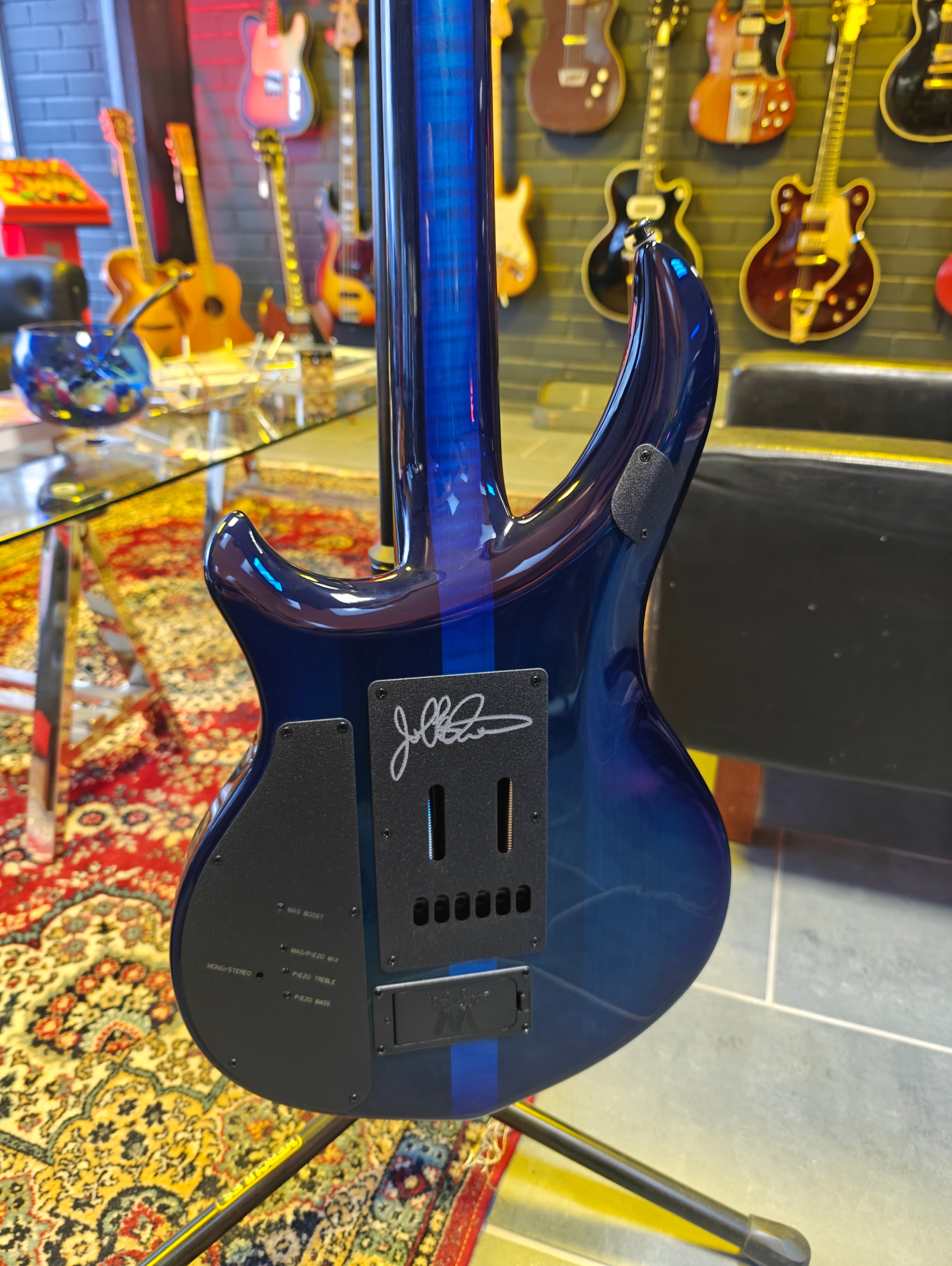 Music Man John Petrucci BFR Majesty 6 Blue Ink
