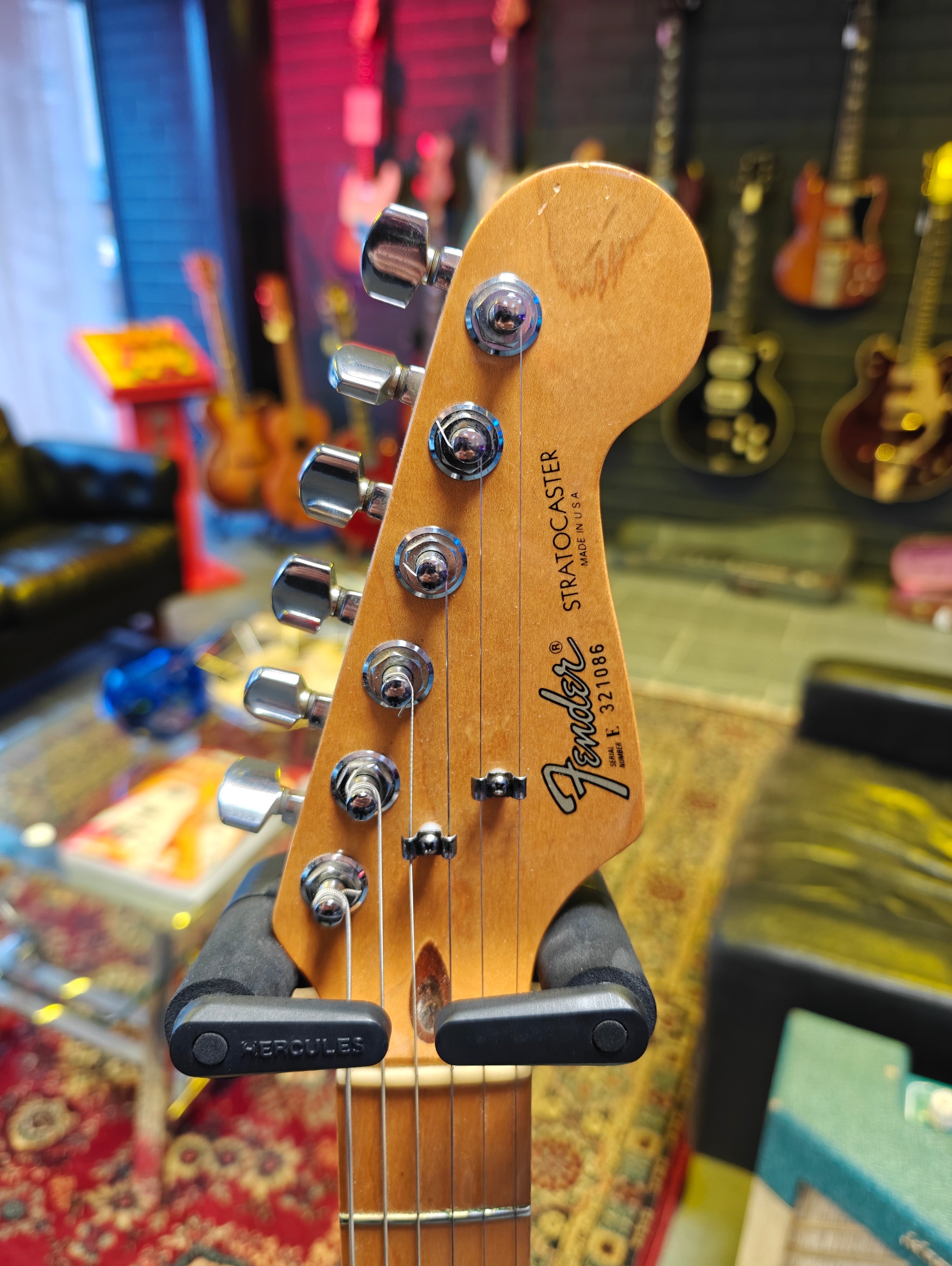 Fender Stratocaster 1983 Olympic White "Dan Smith Era"