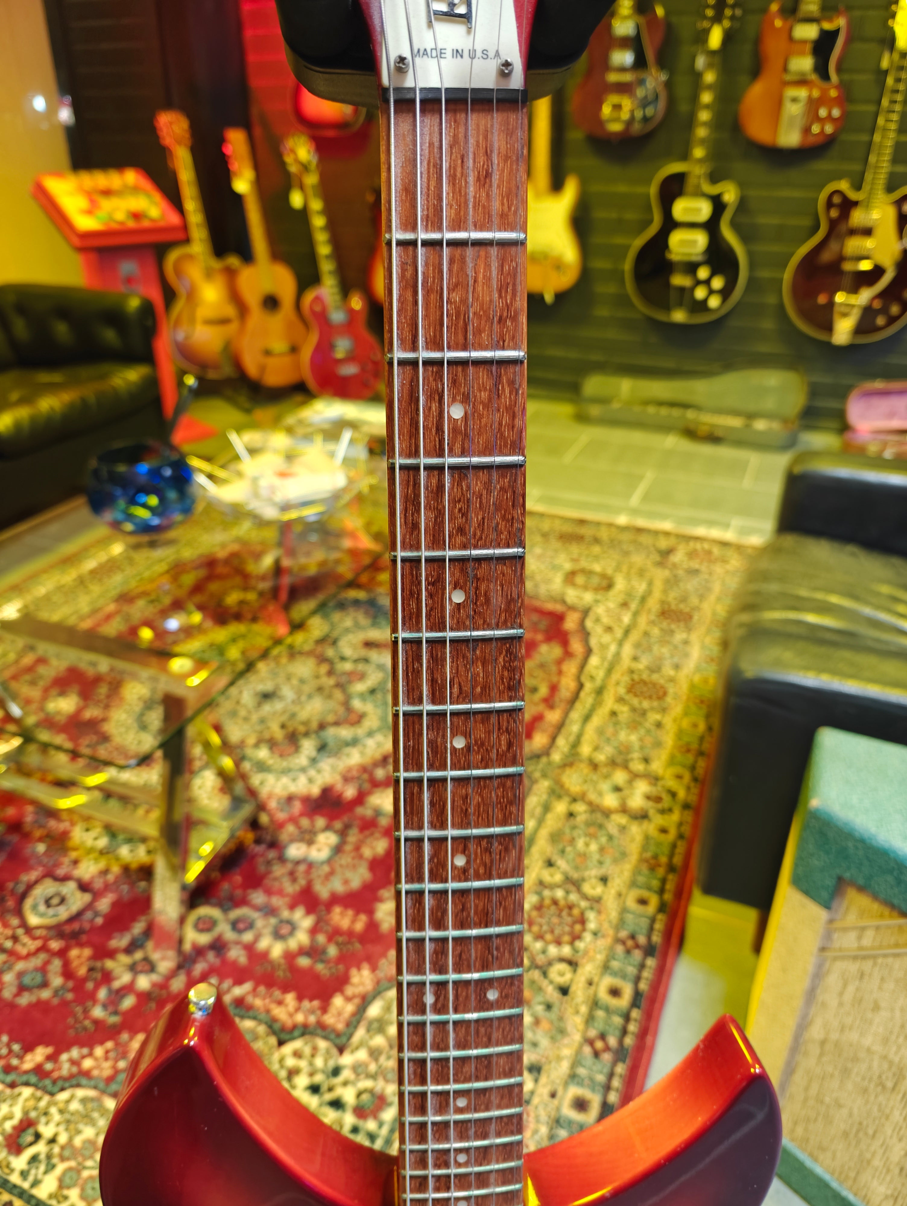 Rickenbacker 330 Fireglo 1988