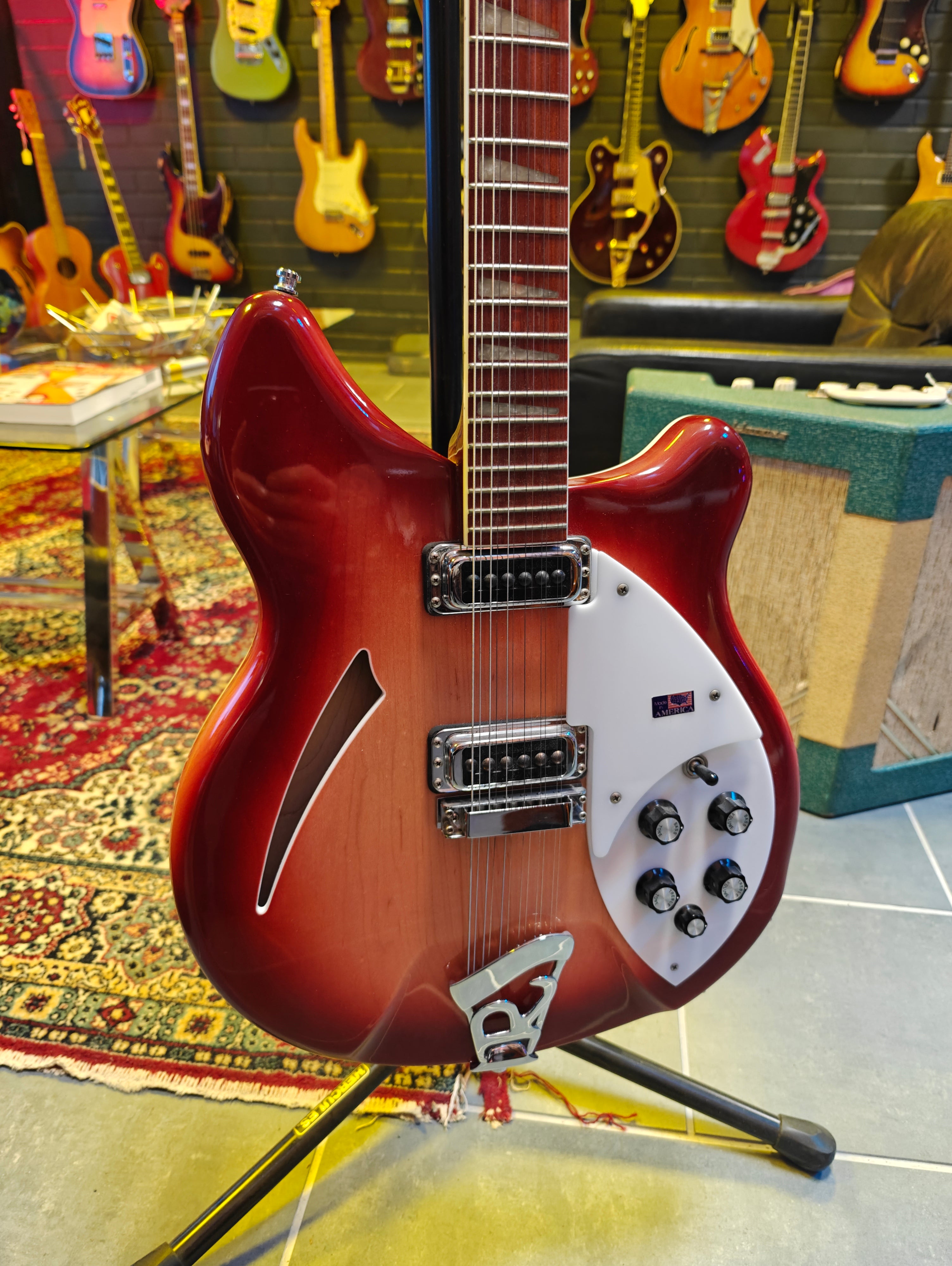 Rickenbacker 360/12 Fireglo 1981
