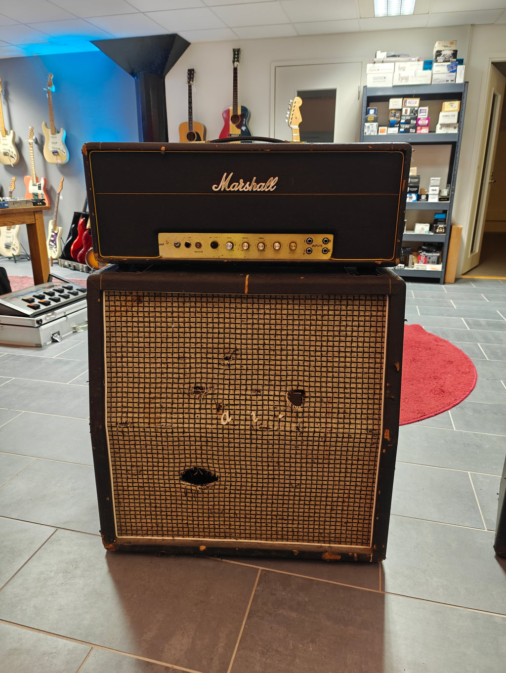 Marshall 1935A Cab 1974-75