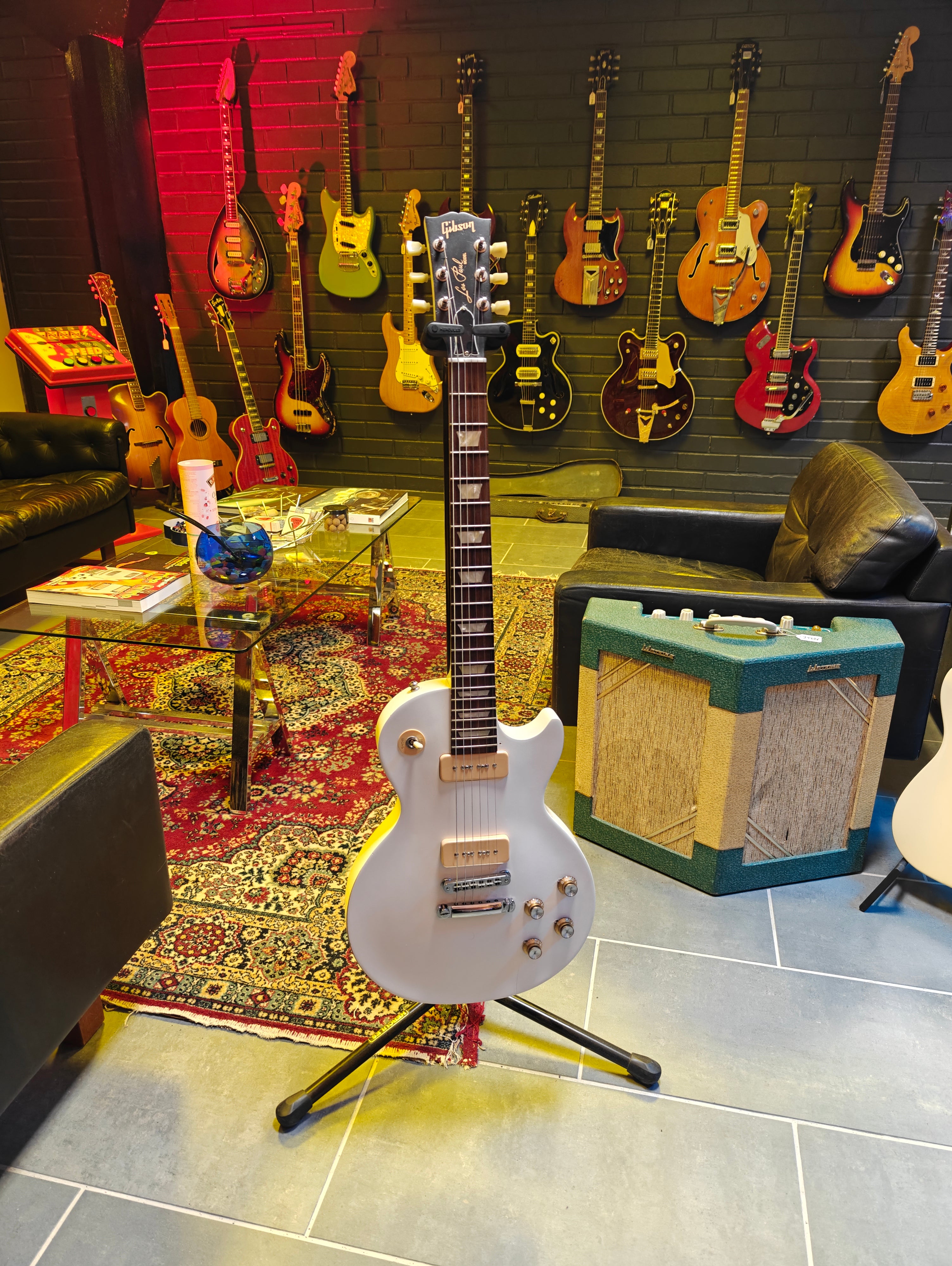 Gibson Les Paul Studio '50s Tribute with P90s 2010 Worn Satin