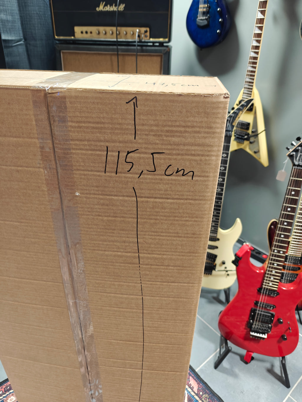 Guitar Shipping Box