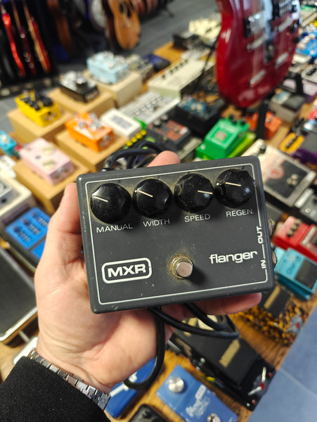 MXR MX-117 Flanger – Tonefest Guitar Gallery