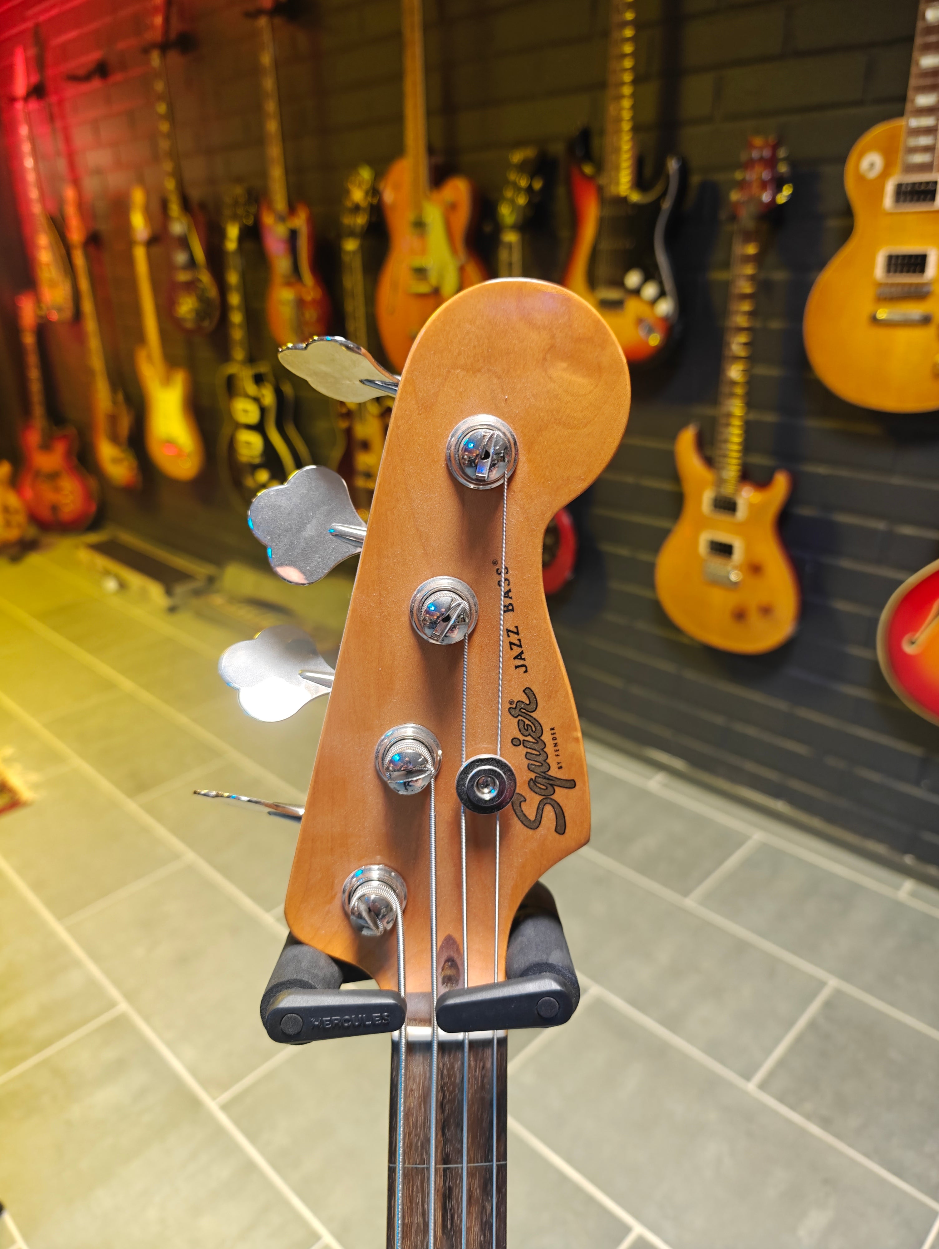 Squier CV '60s Jazz Bass Fretless
