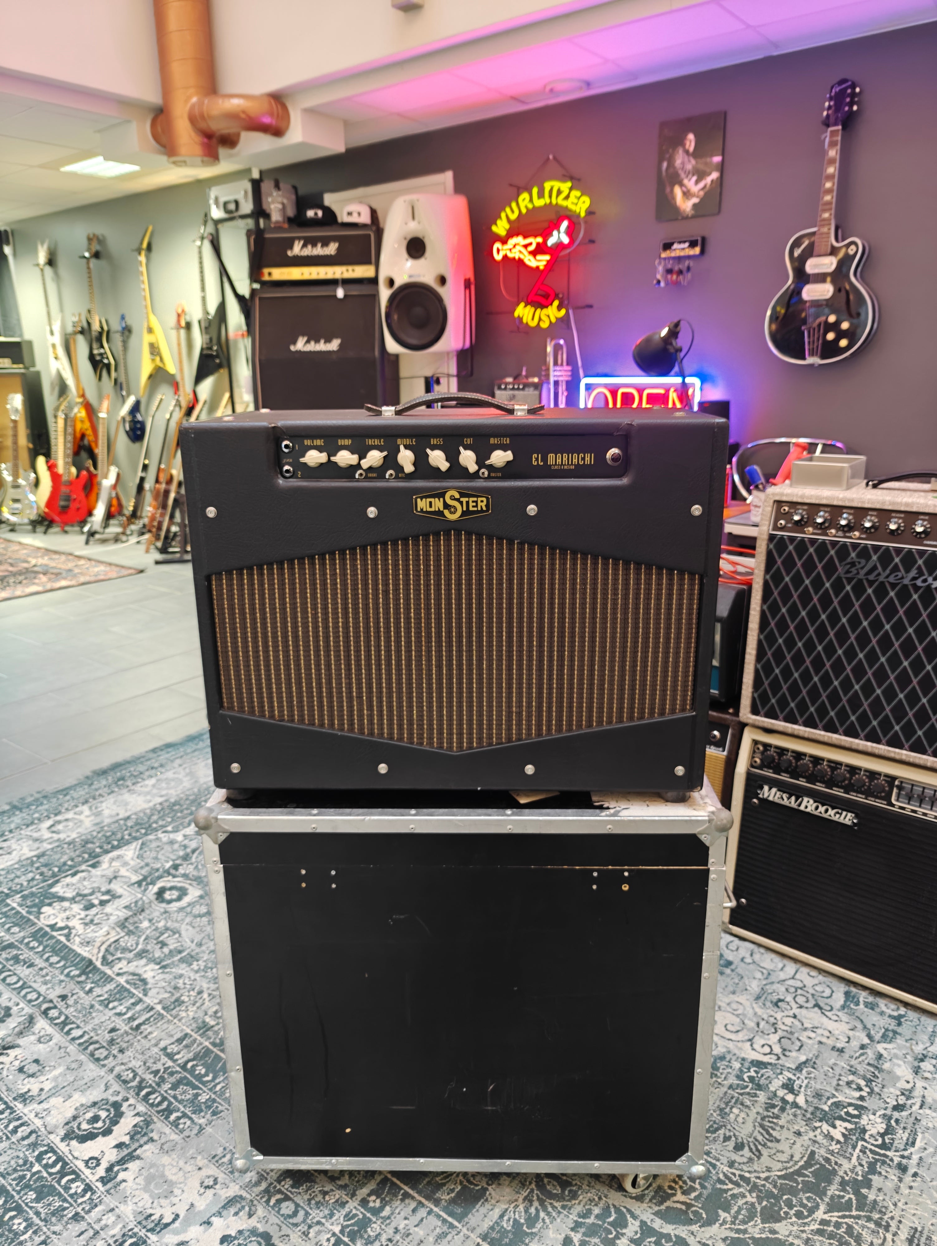 Monster El Mariachi w/ flight case