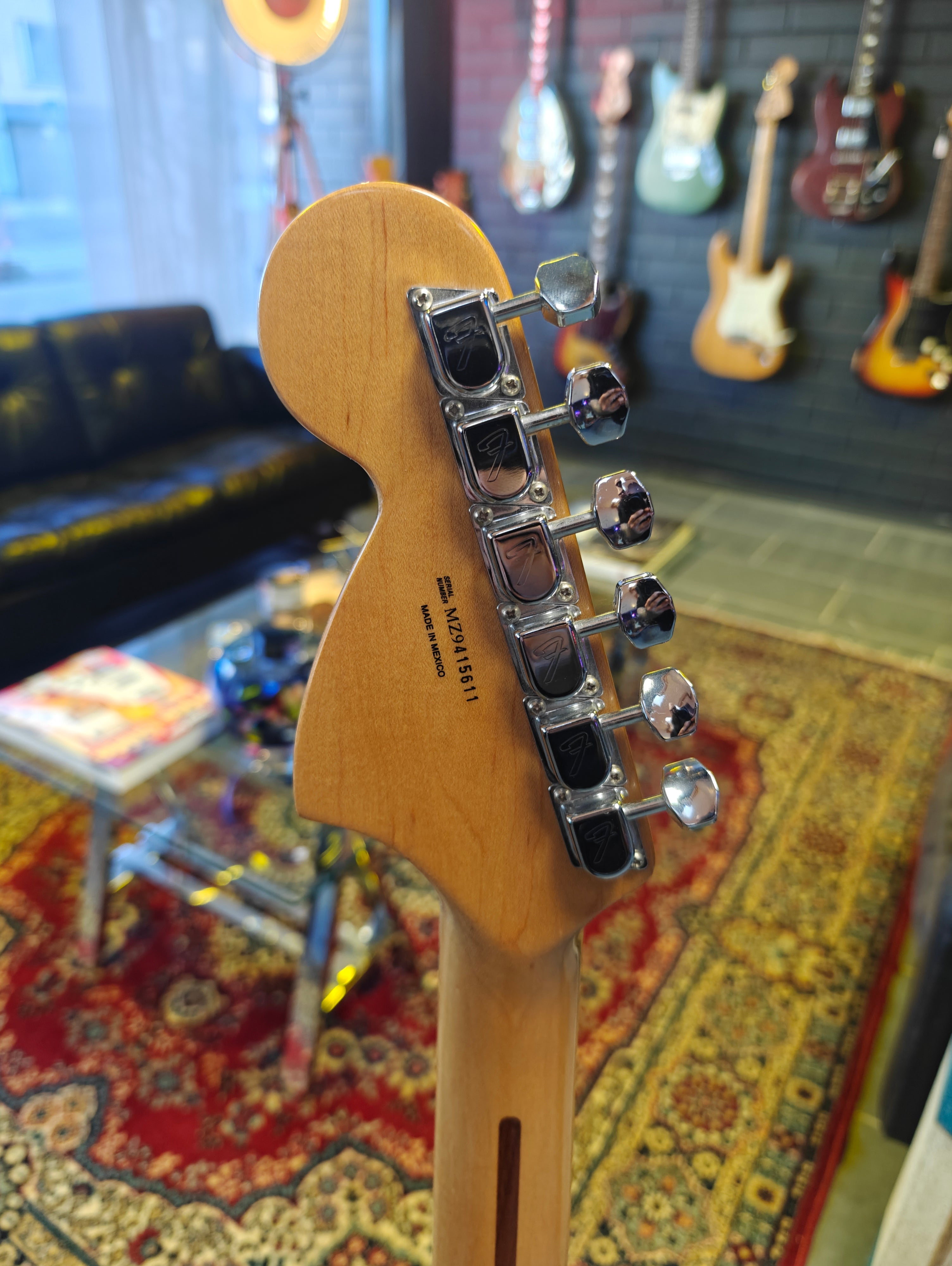 Fender Classic Player Telecaster® Deluxe with Black Dove Pickups