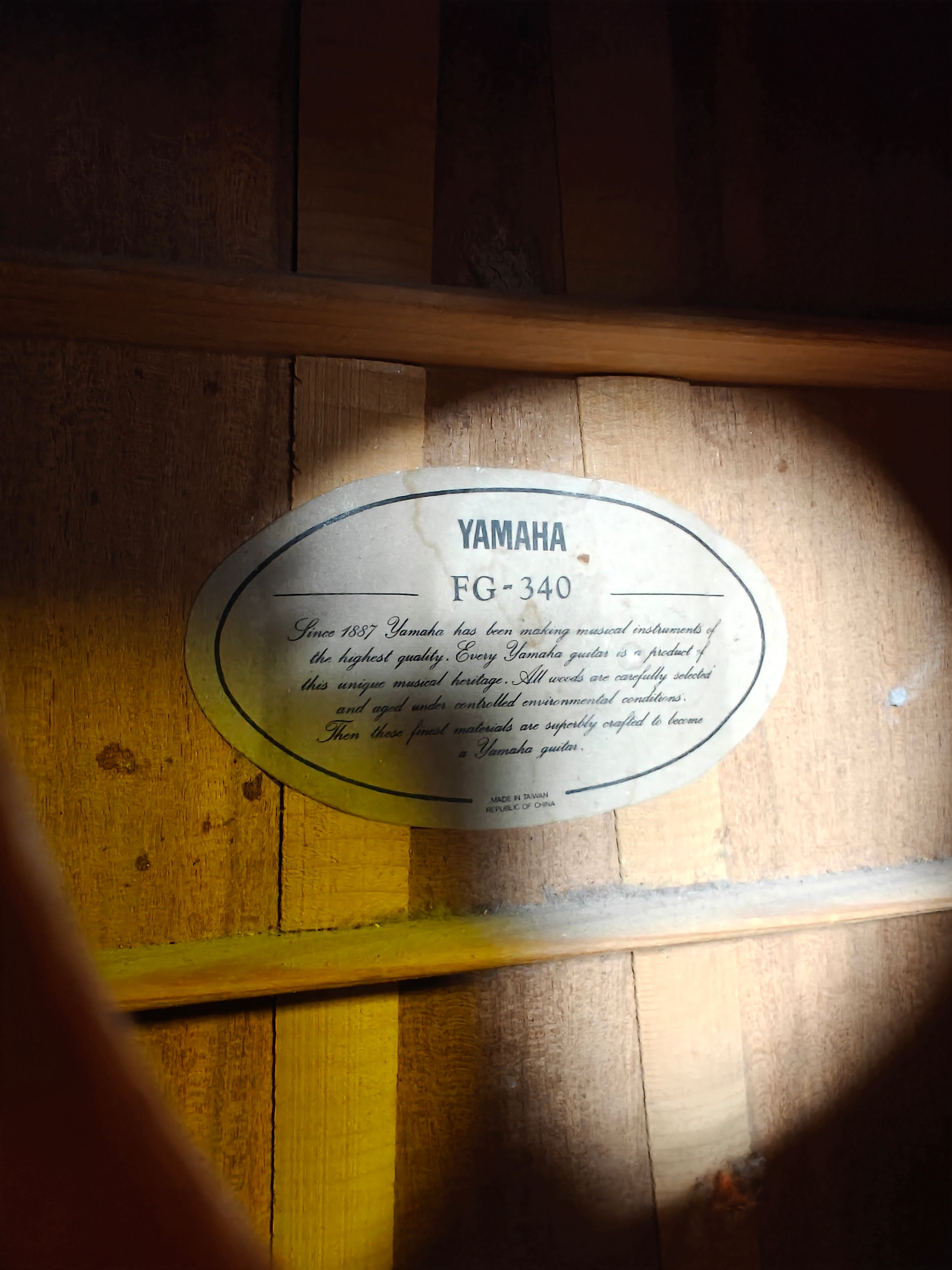 Yamaha FG-340 1977-1981