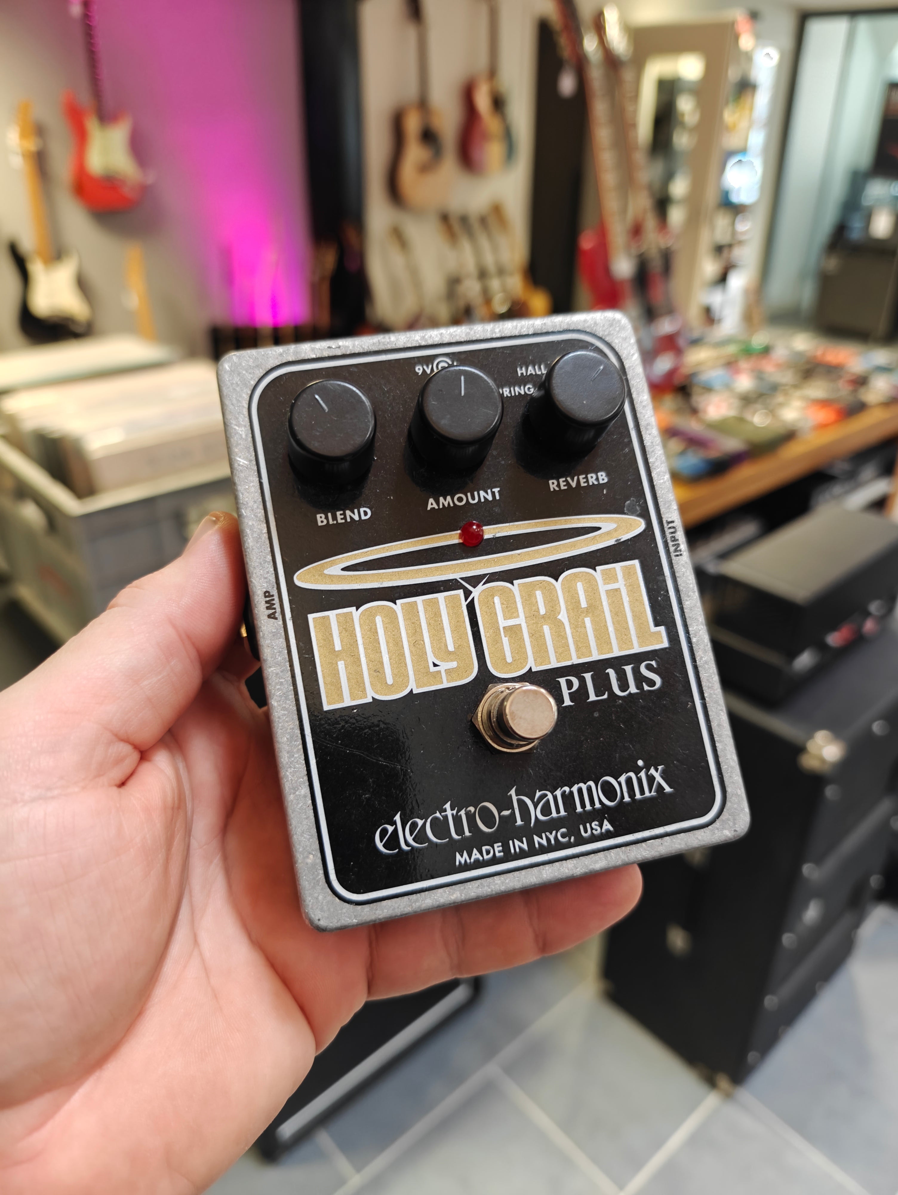 Electro-Harmonix Holy Grail Plus