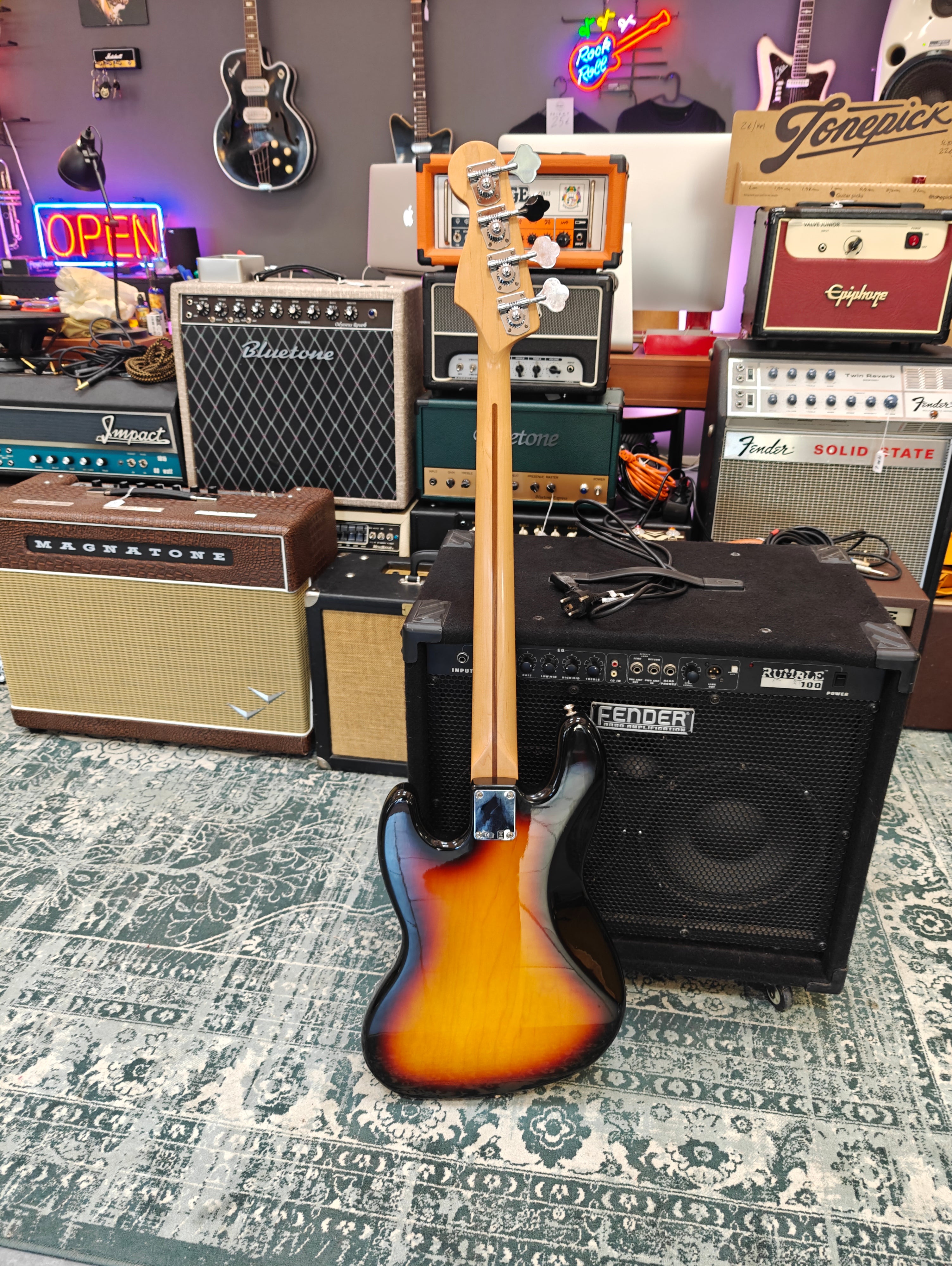 Fender Standard Jazz Bass 2007