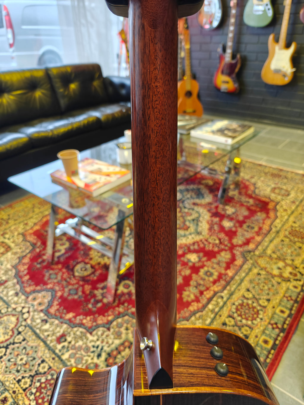 Taylor 714ce