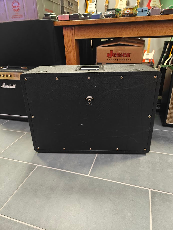 Heritage Amplification 2x12" Cabinet 120w 8 ohm loaded w/ G12 65