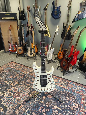 Kramer NightSwan Vintage White with Aztec Graphic