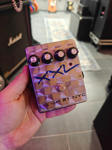 Tech 21 NYC XXL