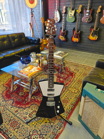 Music Man St. Vincent Signature
