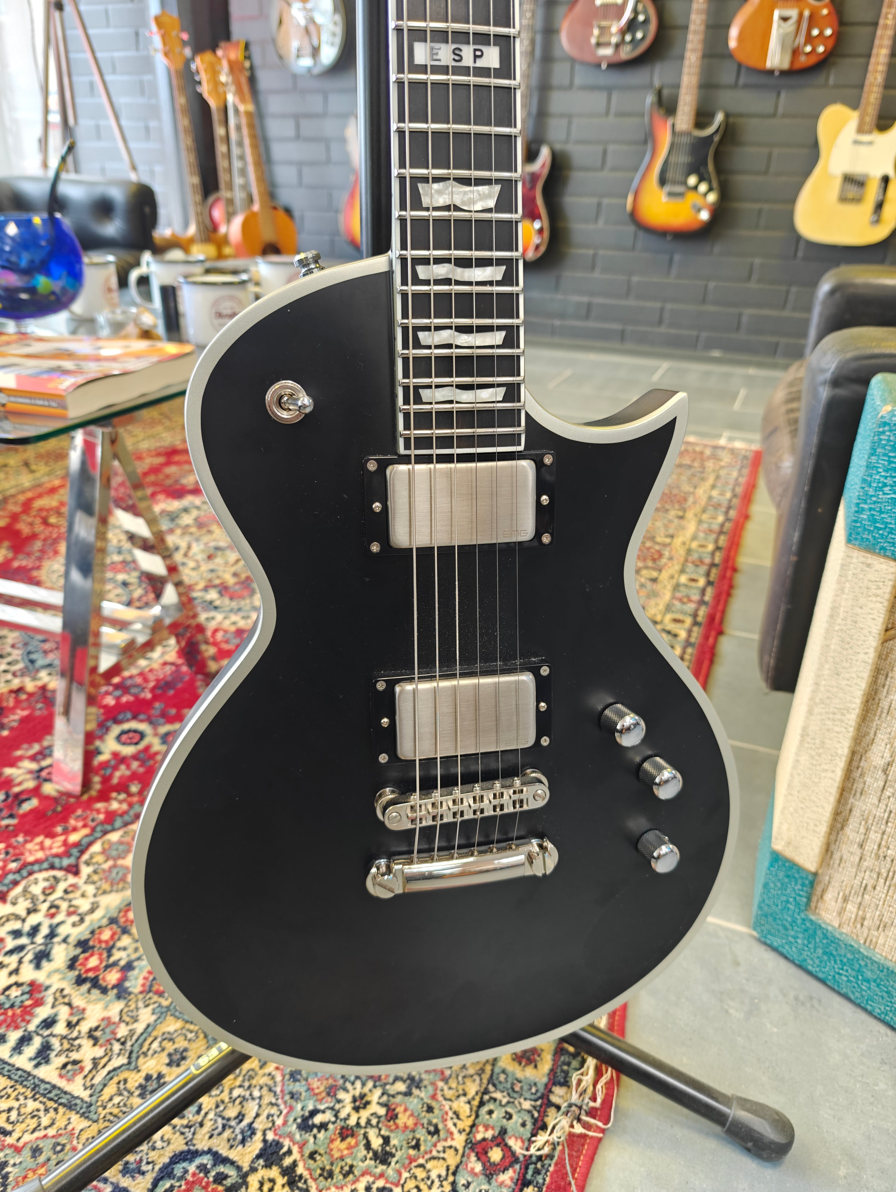 ESP E-II Eclipse BB BLKS