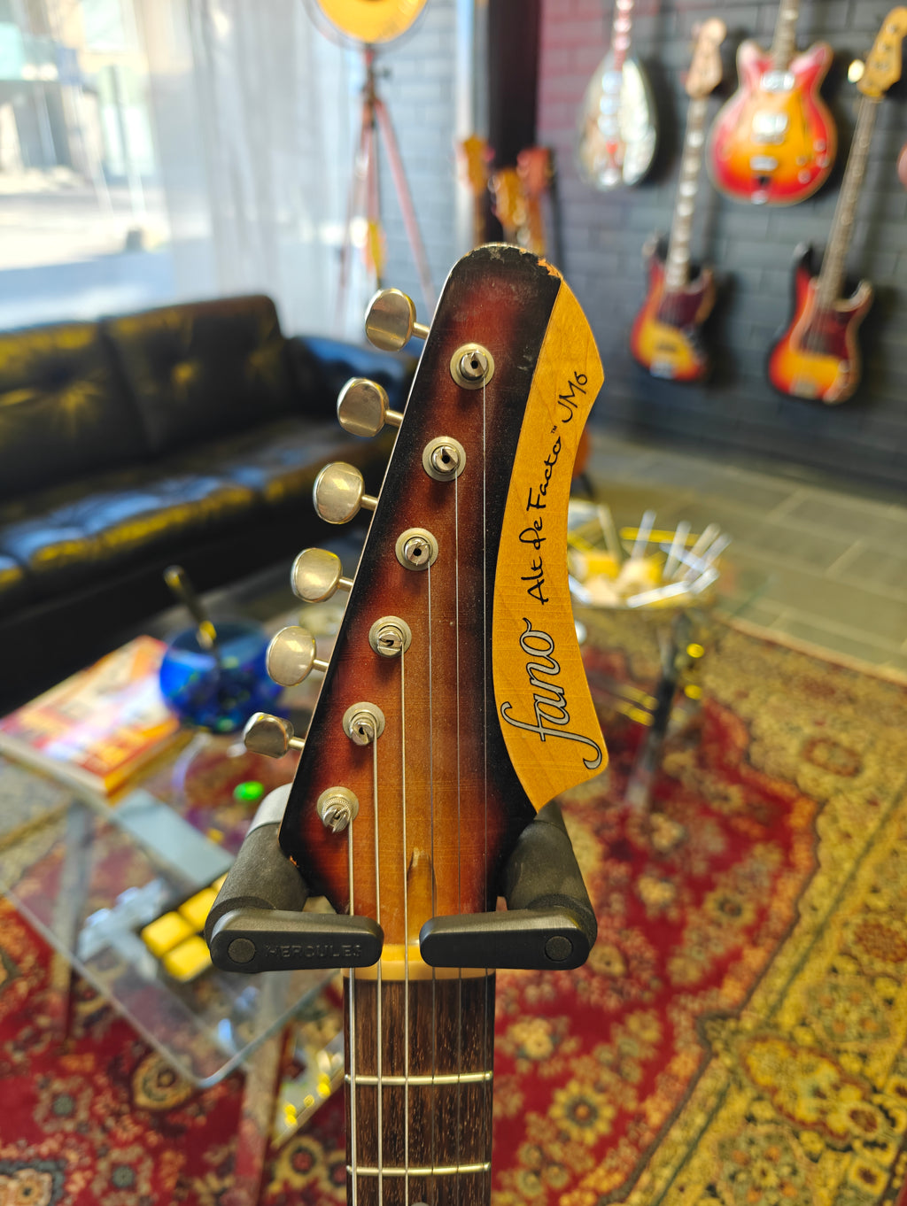 Fano Alt De Facto JM6