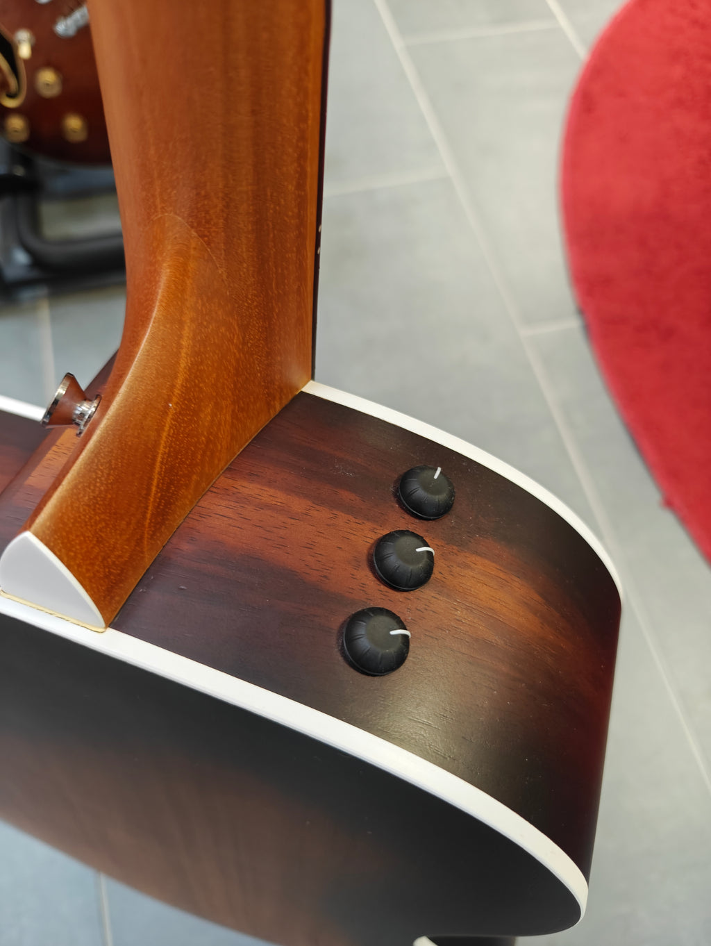 Taylor 214ce K SB