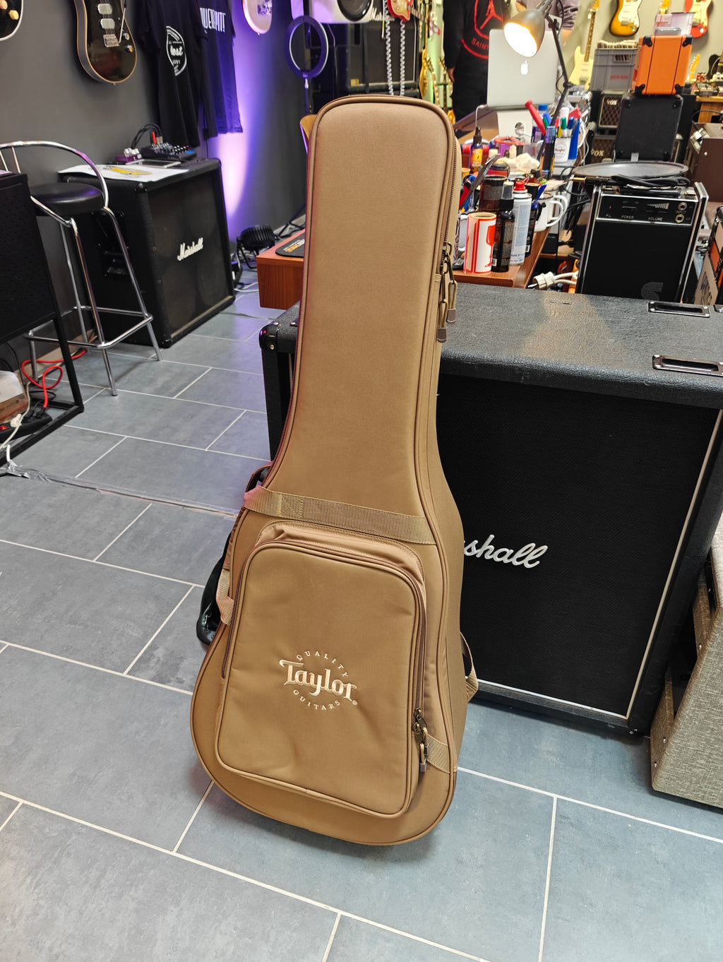 Taylor 214ce K SB