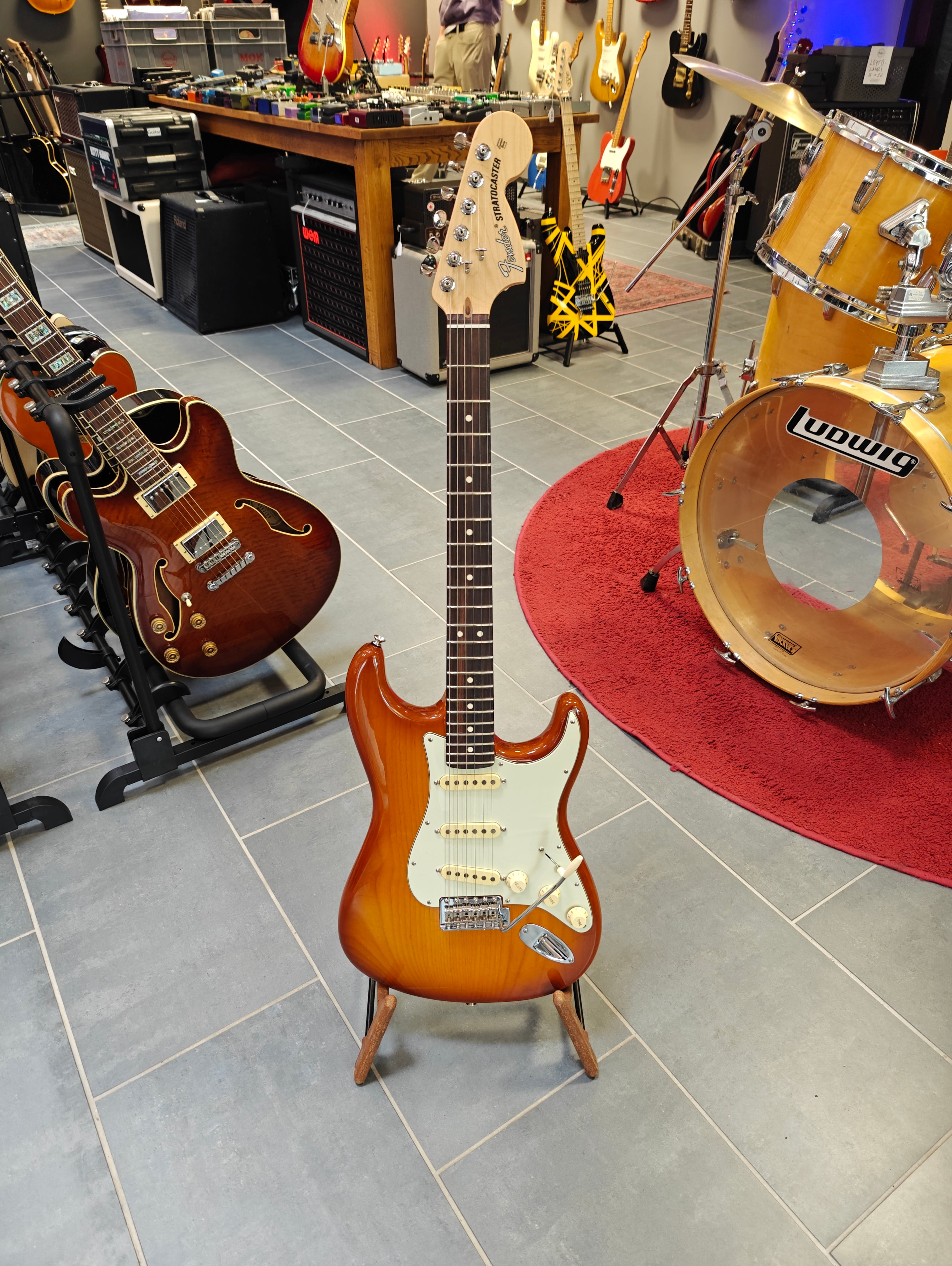 Fender American Performer Stratocaster RW HBST