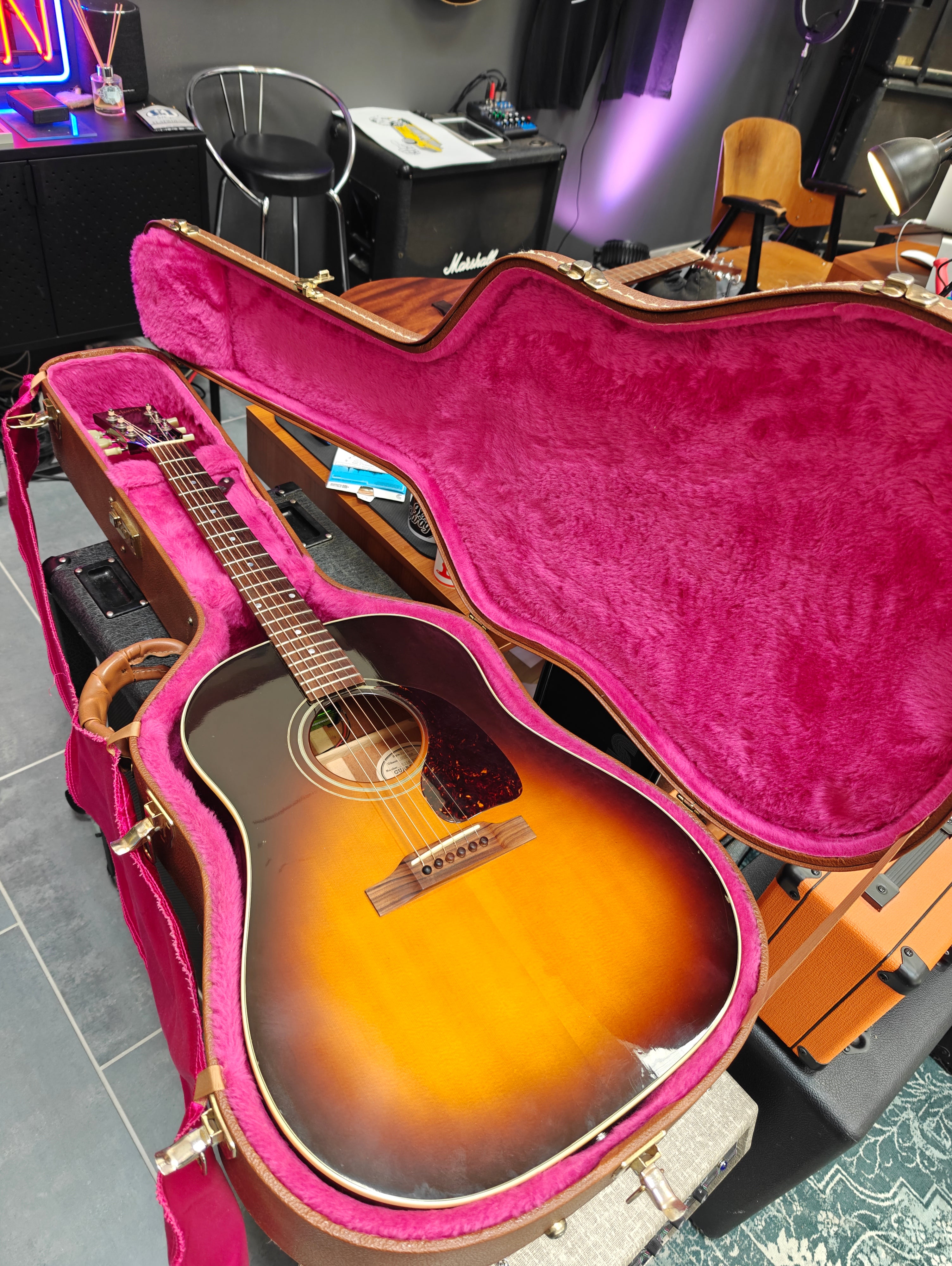 Gibson J-45 1991