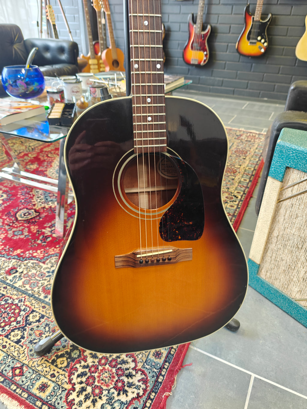 Gibson J-45 1991