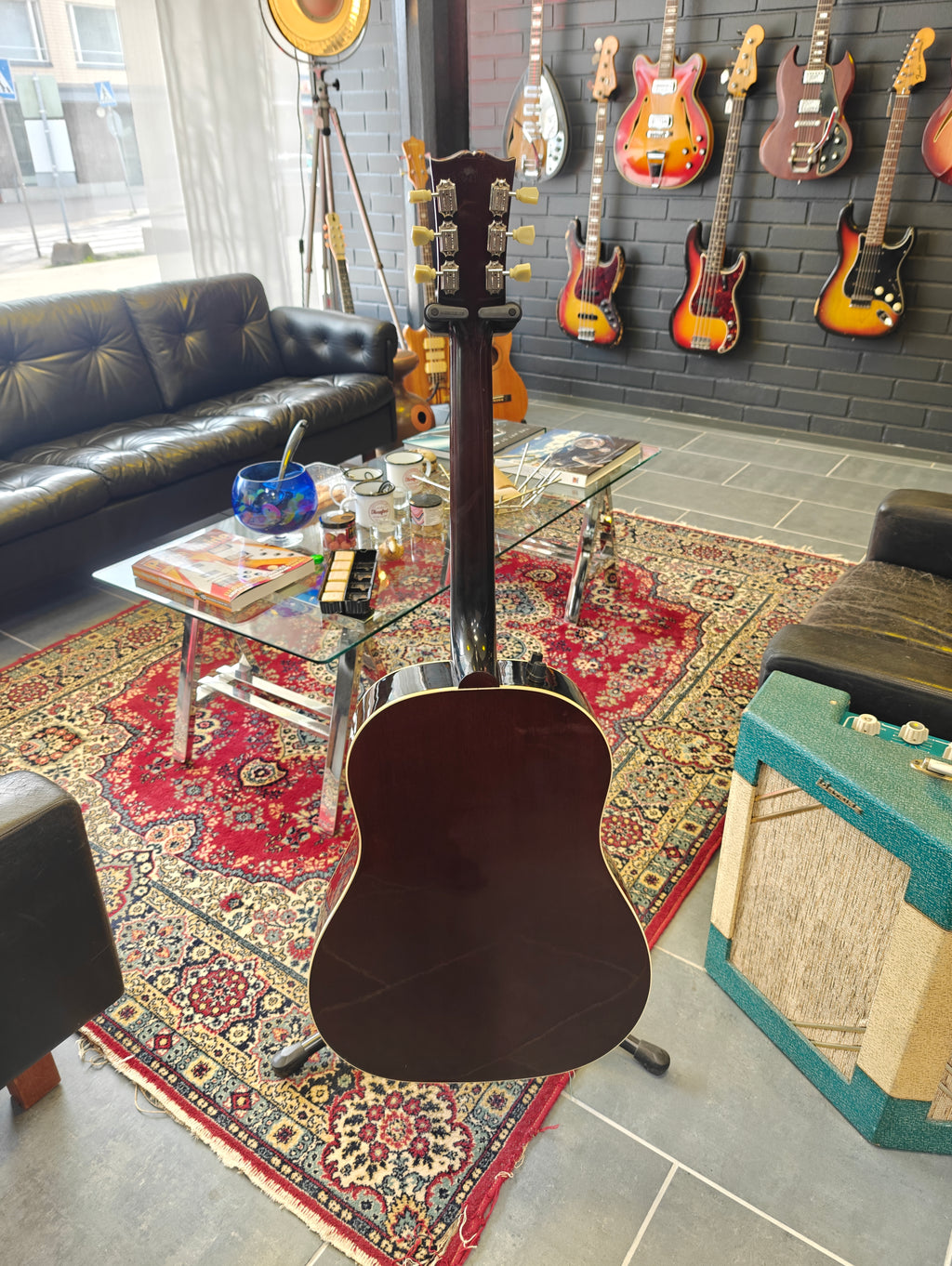 Gibson J-45 1991