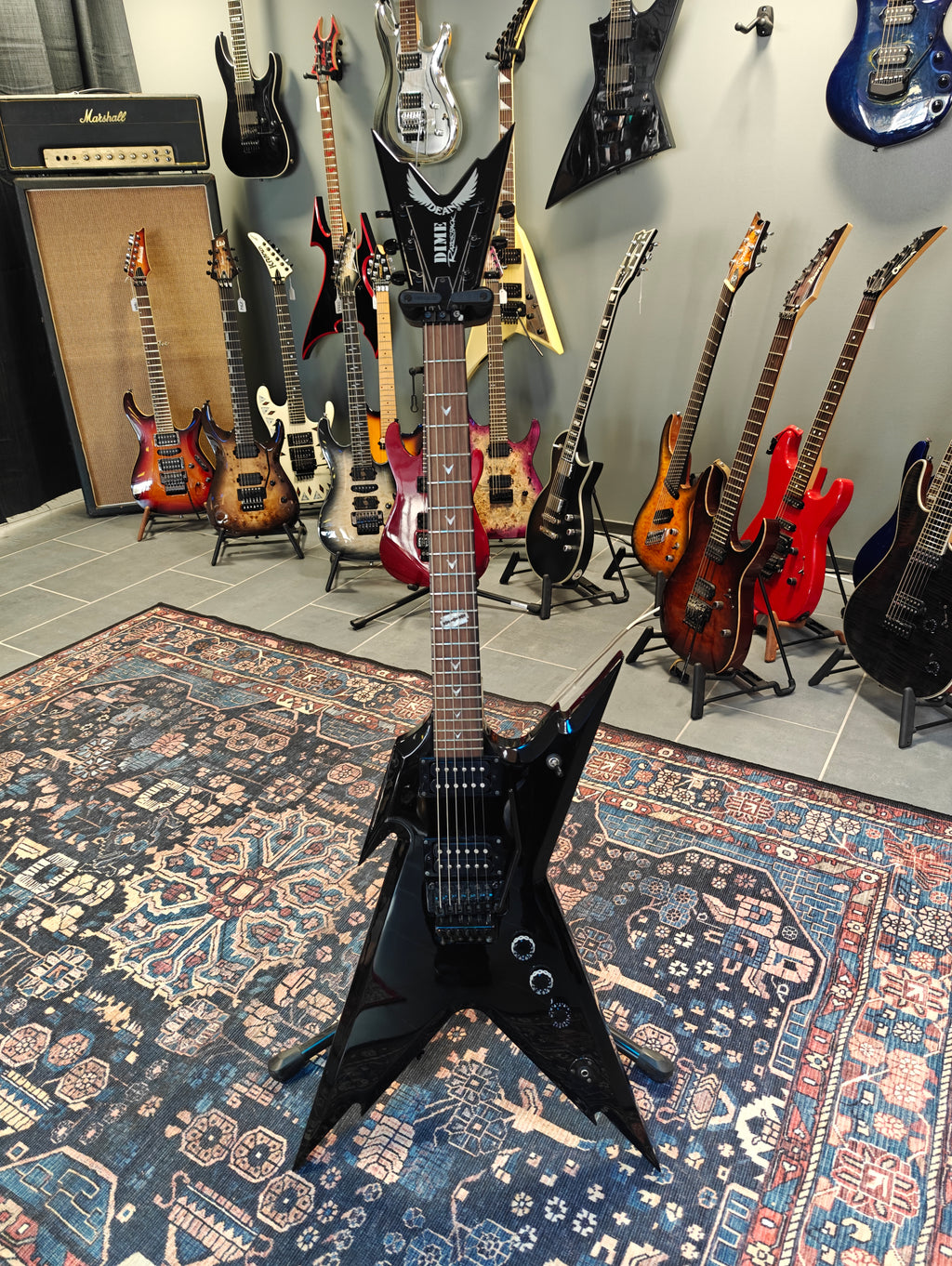 Dean Razorback Pink Dean Razorback w/Floyd Rose and DMT Pickups – Tonefest Guitar Gallery