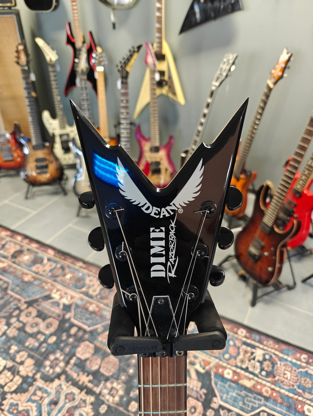 Dean Razorback w/Floyd Rose and DMT Pickups