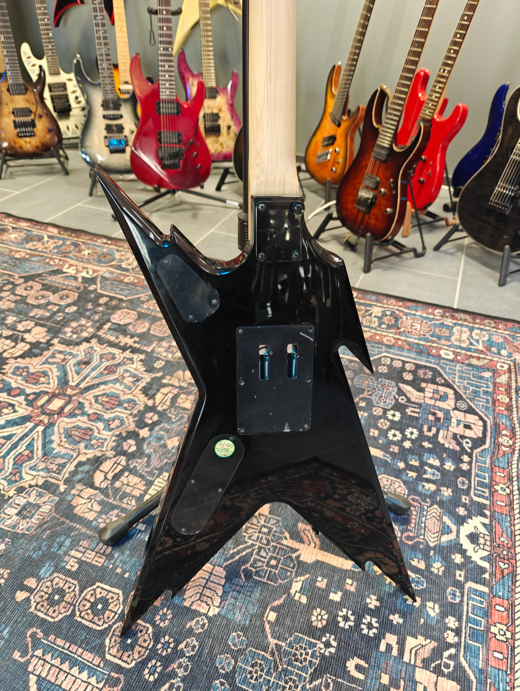 Dean Razorback w/Floyd Rose and DMT Pickups