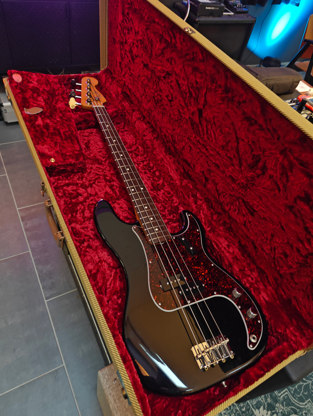 Fender American Vintage ’62 Precision Bass Black 2005