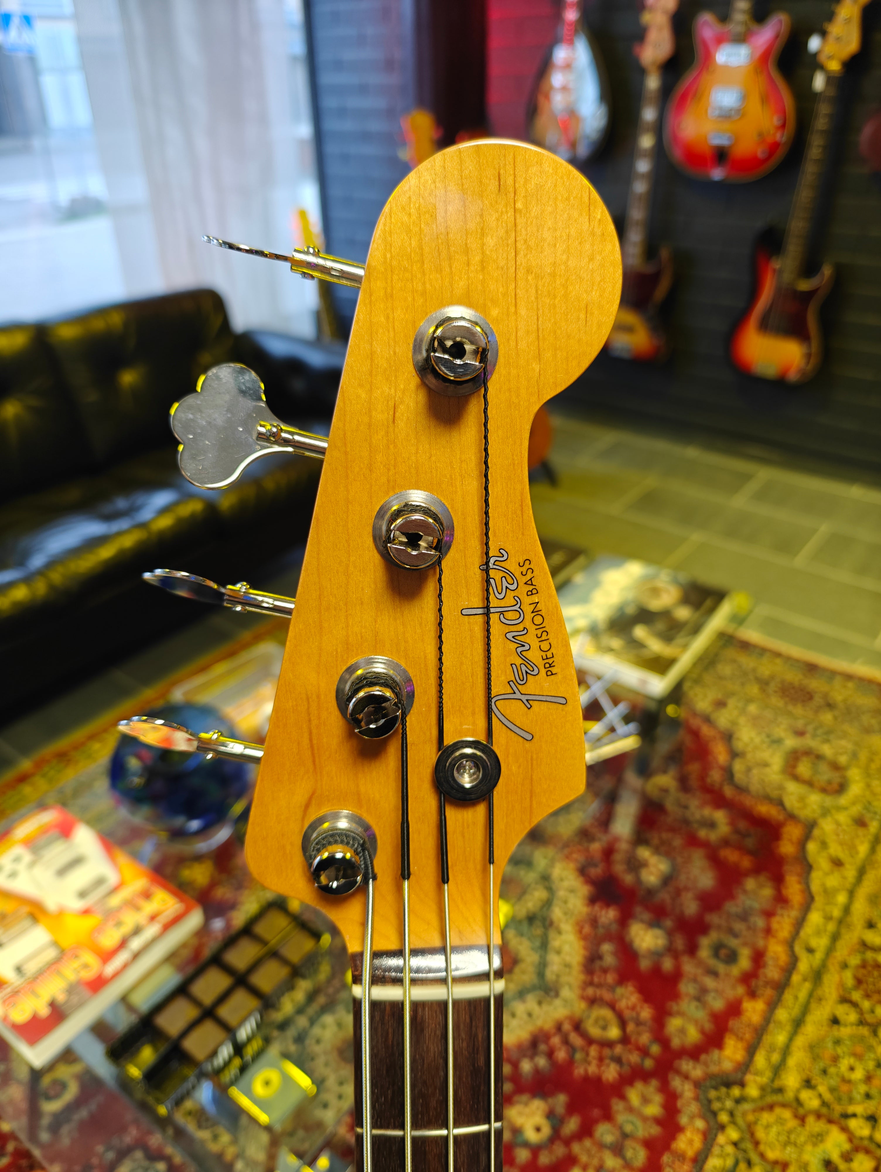 Fender American Vintage ’62 Precision Bass Black 2005