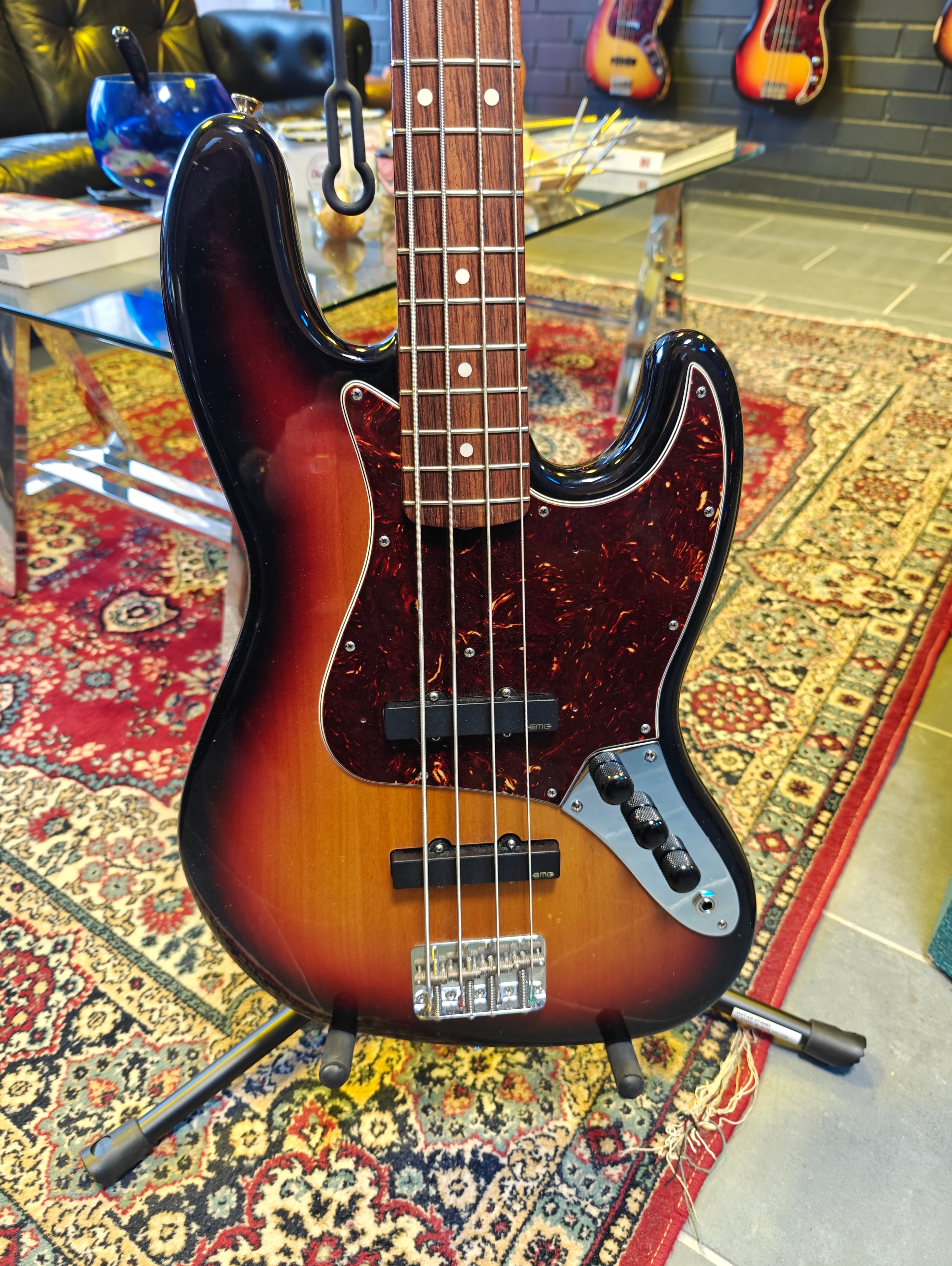 Fender American Vintage ´62 Jazz Bass 2008 w/ EMG passive pickups