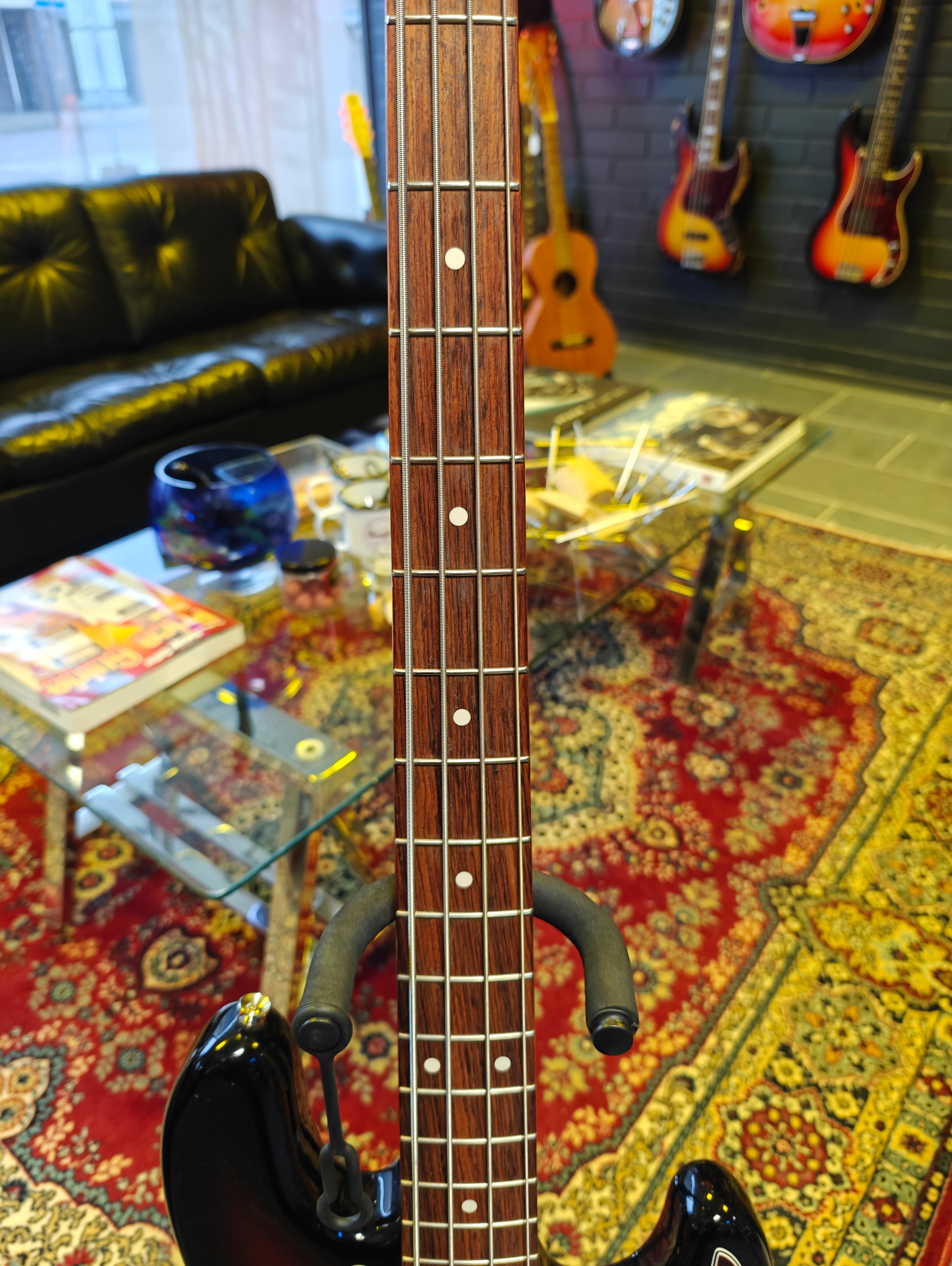 Fender American Vintage ´62 Jazz Bass 2008 w/ EMG passive pickups