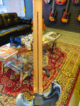 Fender Precision Bass 1975 Daphne Blue over Black