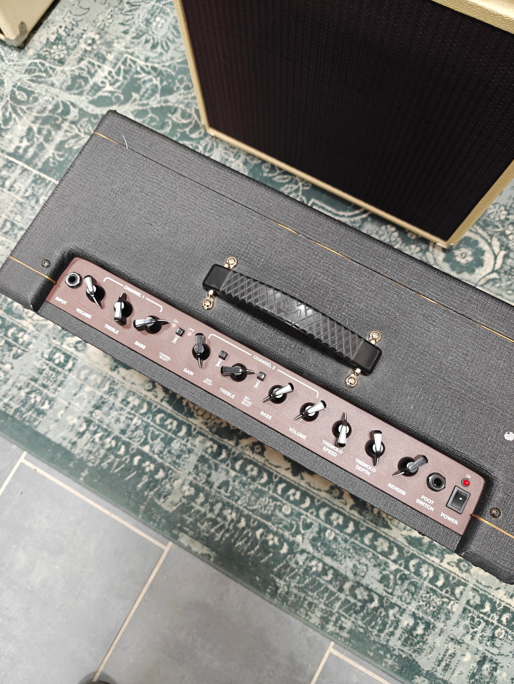 Vox Cambridge 30 Reverb Twin Model V9320