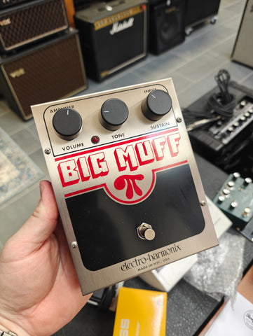 Big Muff Pi w/ power supply