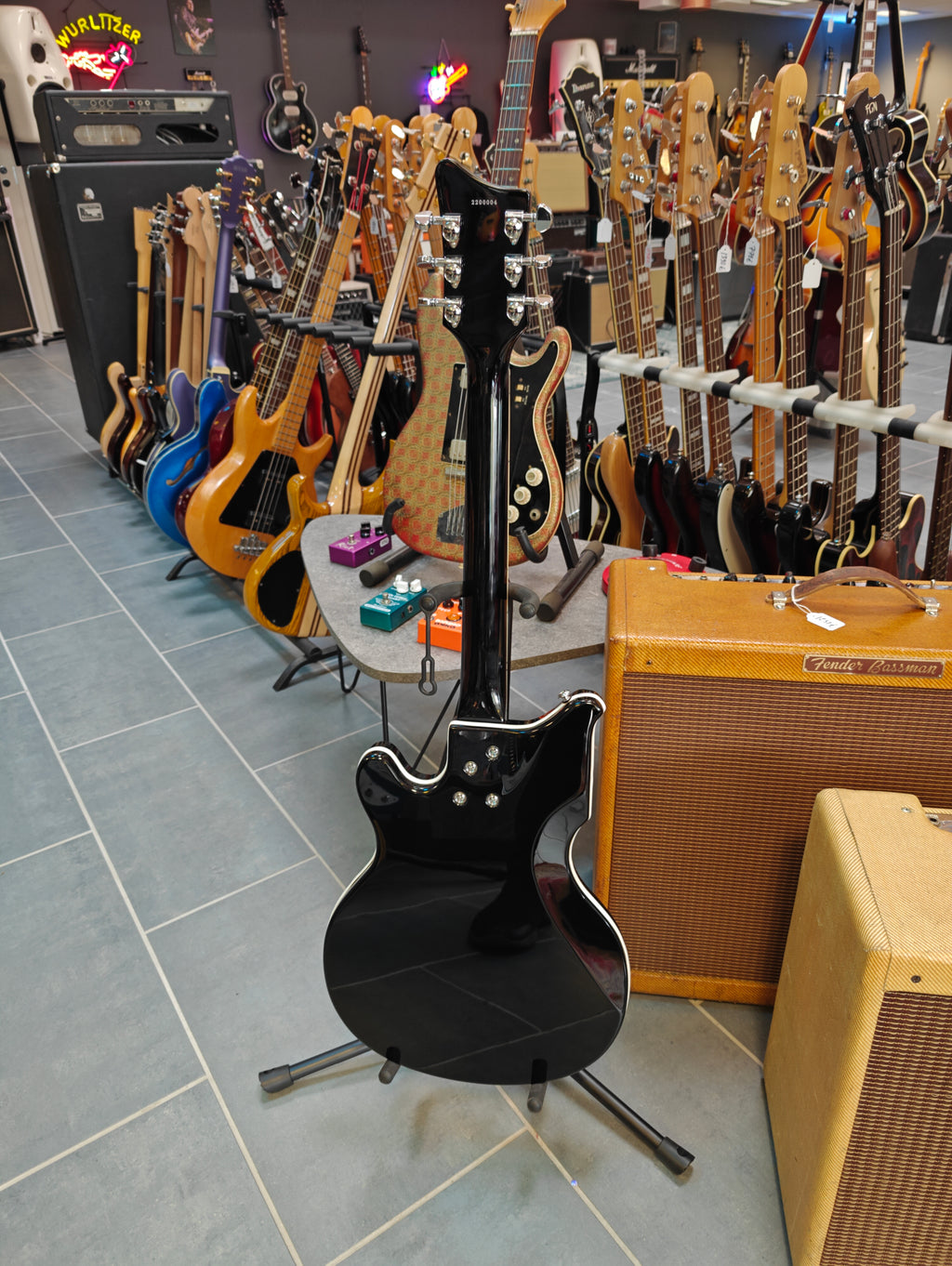 Airline Guitars '59 Newport DLX Black