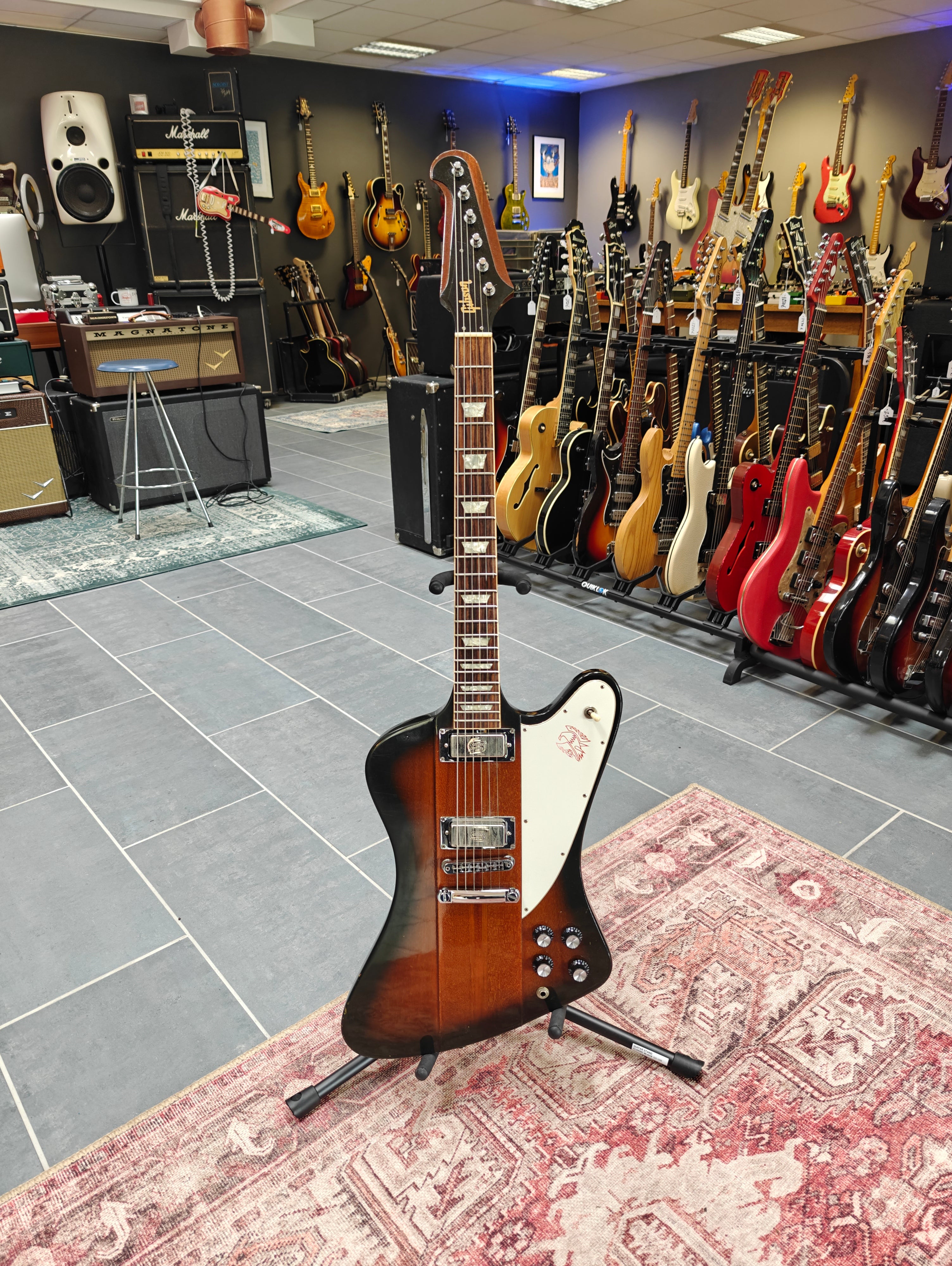 Gibson Firebird V 1998 – Tonefest Guitar Gallery